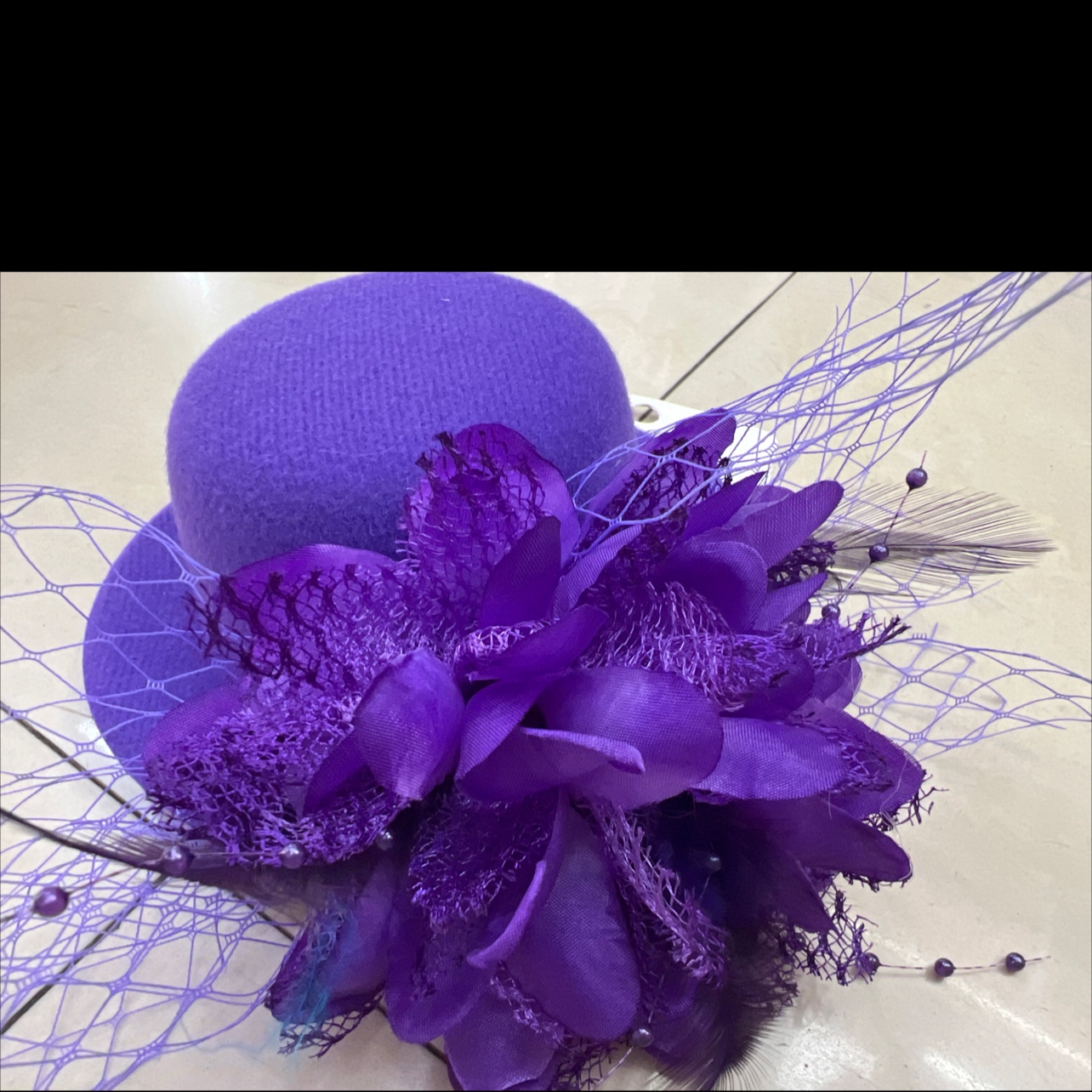 珍珠刺绣皮发箍 女士优雅头饰 珍珠头箍 时尚简约发箍 日常百搭产品图