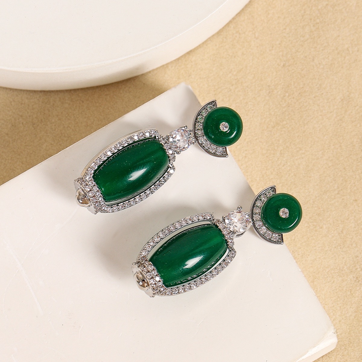 新款绿玉耳环几何形高级感耳钉女s925银针小众轻奢新中式耳饰品耳环耳饰