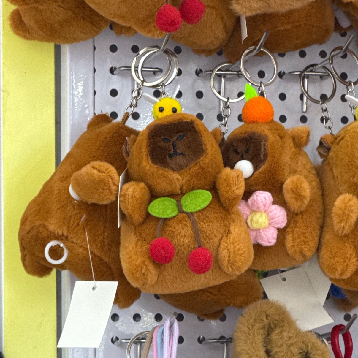 毛绒玩具挂件毛绒玩具小挂件水貂绒毛绒挂件毛绒挂件毛绒玩具毛绒玩具钥匙扣产品图