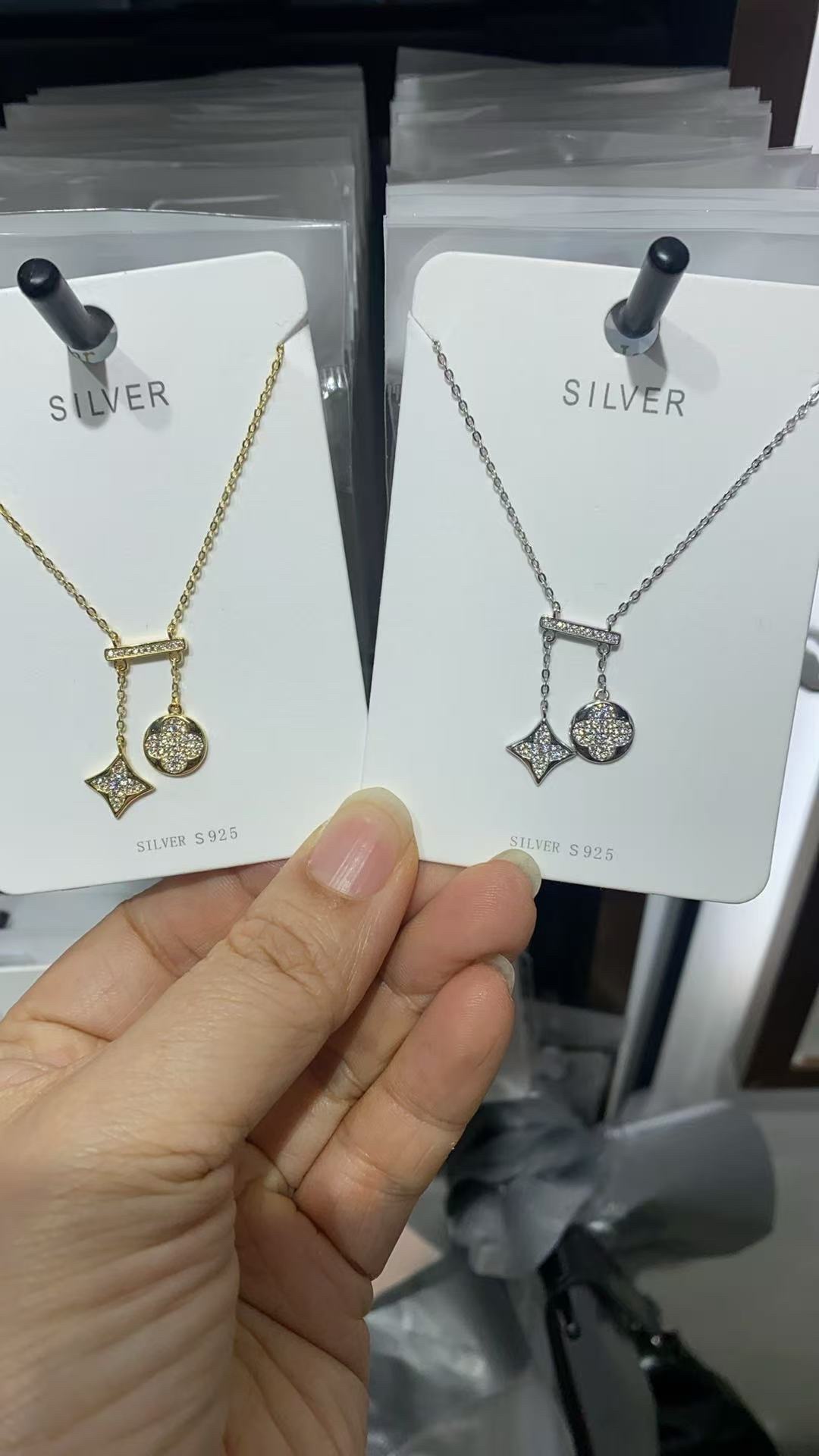 银饰手串水晶五行多宝珠绕指柔猫咪项链精致设计百搭礼物