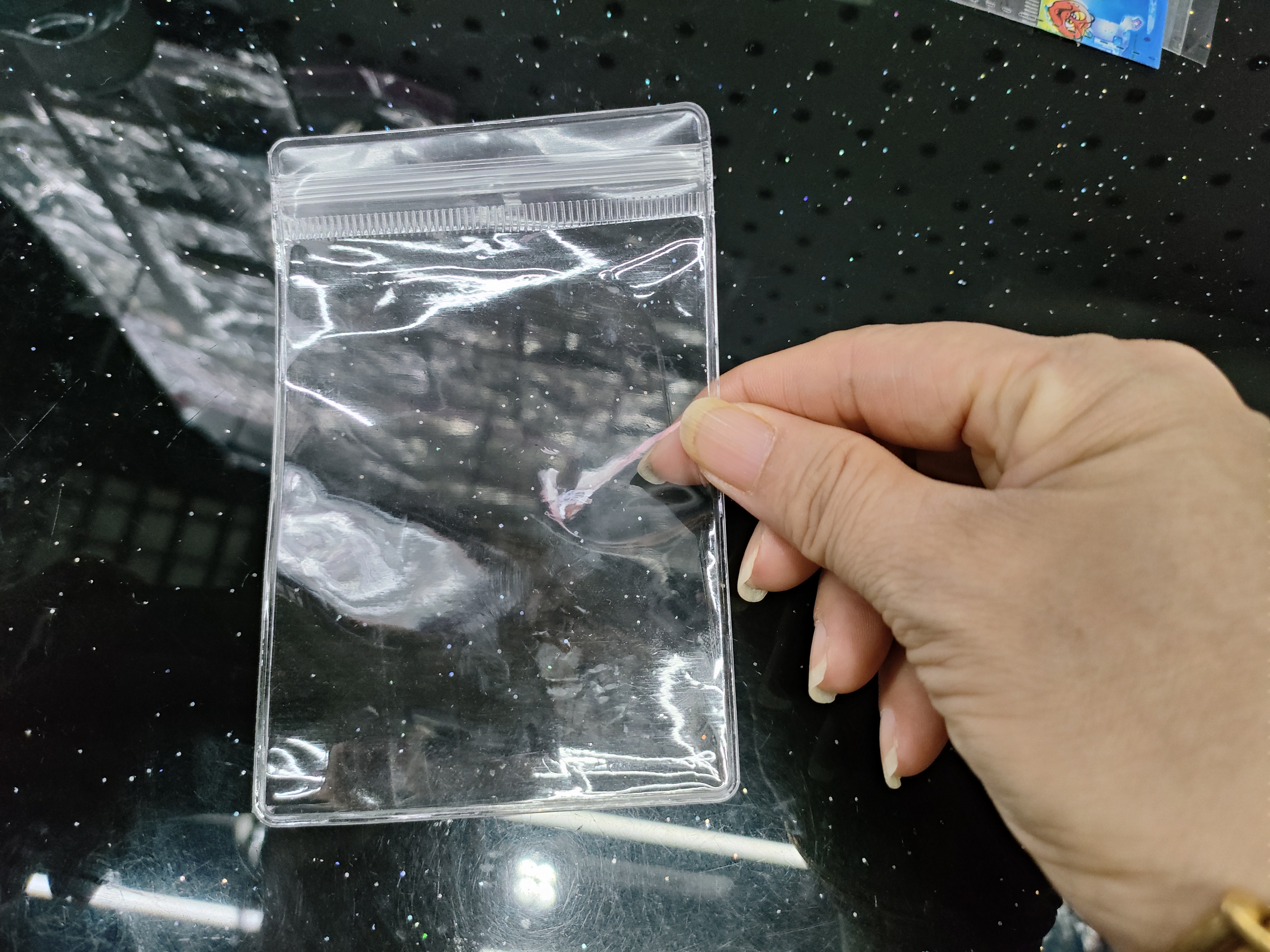 粉色梅花卡头，有多种宽度可做壁挂式多功能挂袋衣柜收纳收纳挂袋神器手机防水袋详情图8