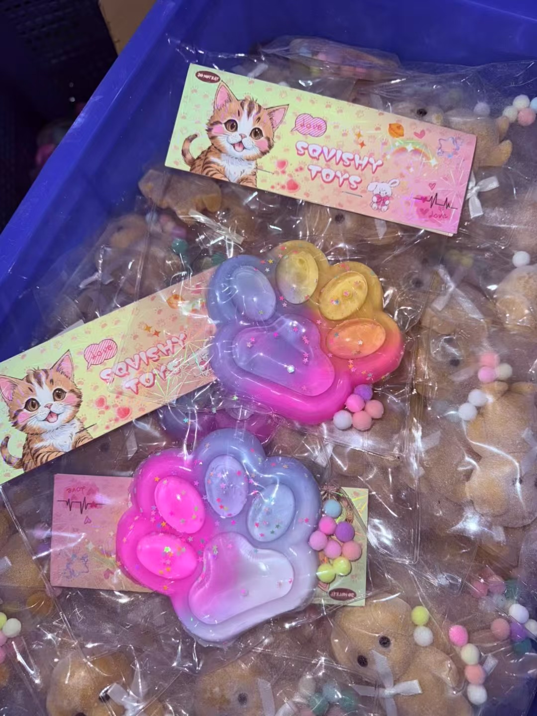 Stress-relieving best-selling cat paw toys for little girls, exquisite gifts