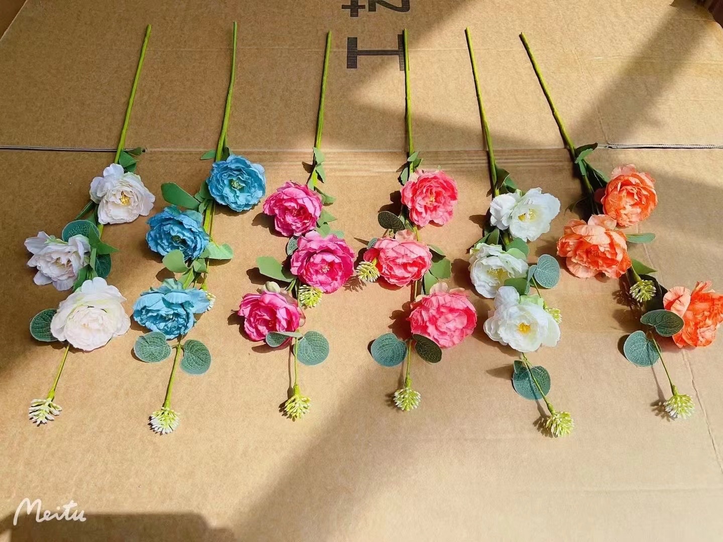 木制工艺品纯手工钩织工艺品摆件 编织家居用品装饰书籍创意摆设