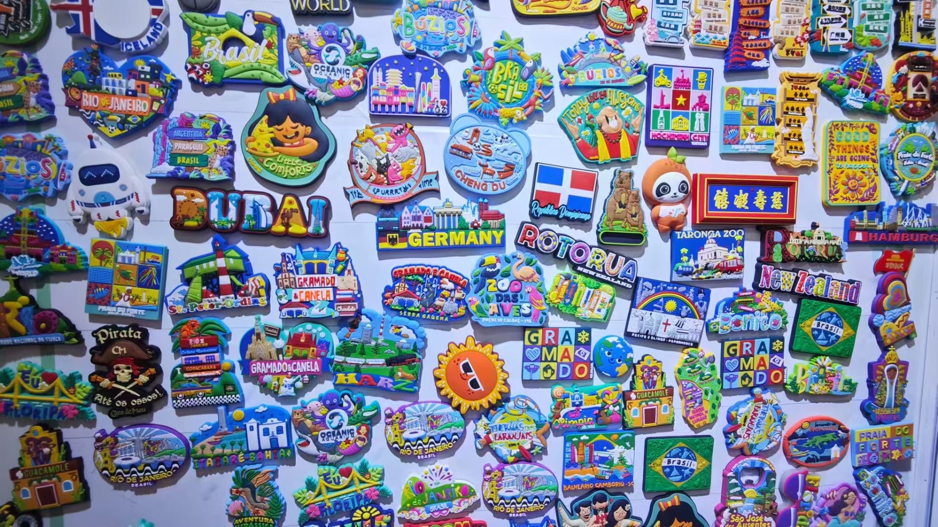 Cross-border e-commerce sources, Paris, France, landmark scenic spots, creative magnetic fridge magnets, three-dimensional painted decorative handicrafts, fridge magnets, cultural and creative acrylic sand fridge magnets, tourist souvenirs Item Picture