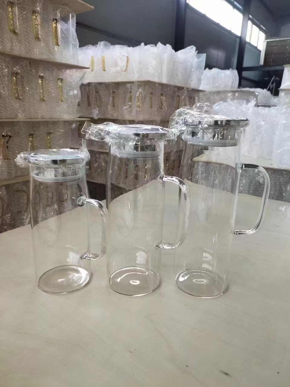 Acrylic water bottle with faucet, refrigerator cold water bottle, stainless steel lid, concentrated lemon water, large capacity, convenient