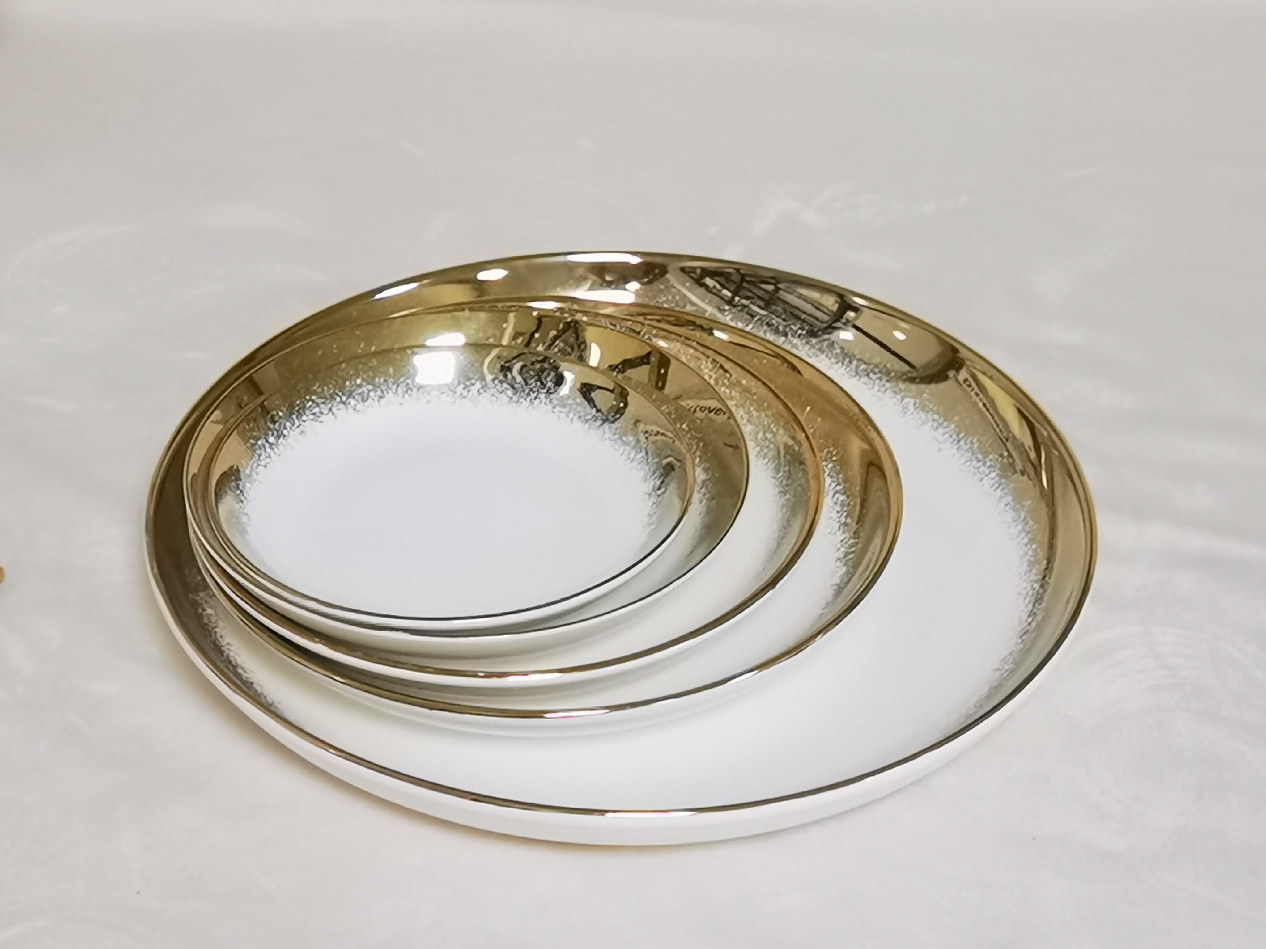 镀金盘子陶瓷陶瓷细节图
