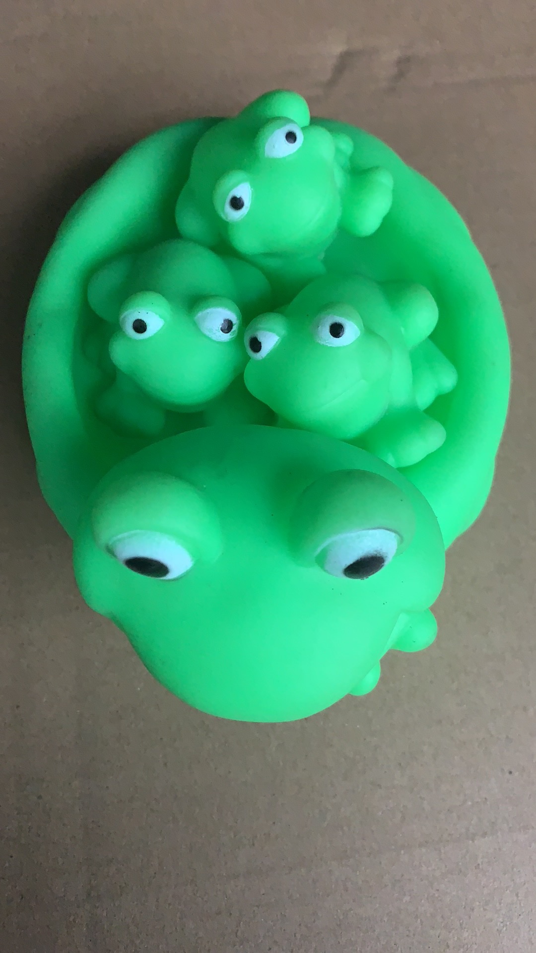 子母青蛙🐸一大三小捏捏乐发泄玩具