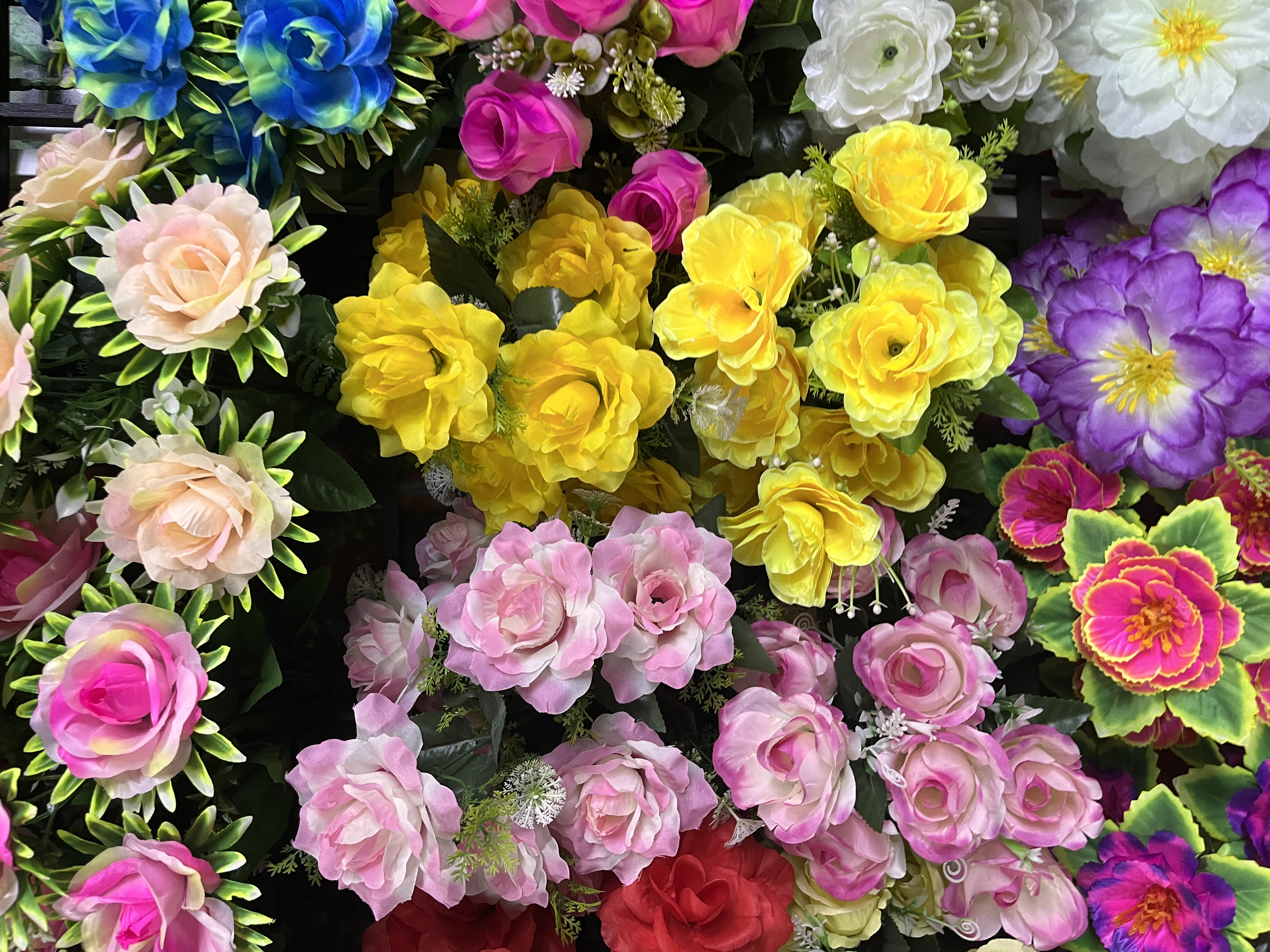 圣诞花假花仿真花银杏叶爬藤月季塑料花生态瓶装饰摆件