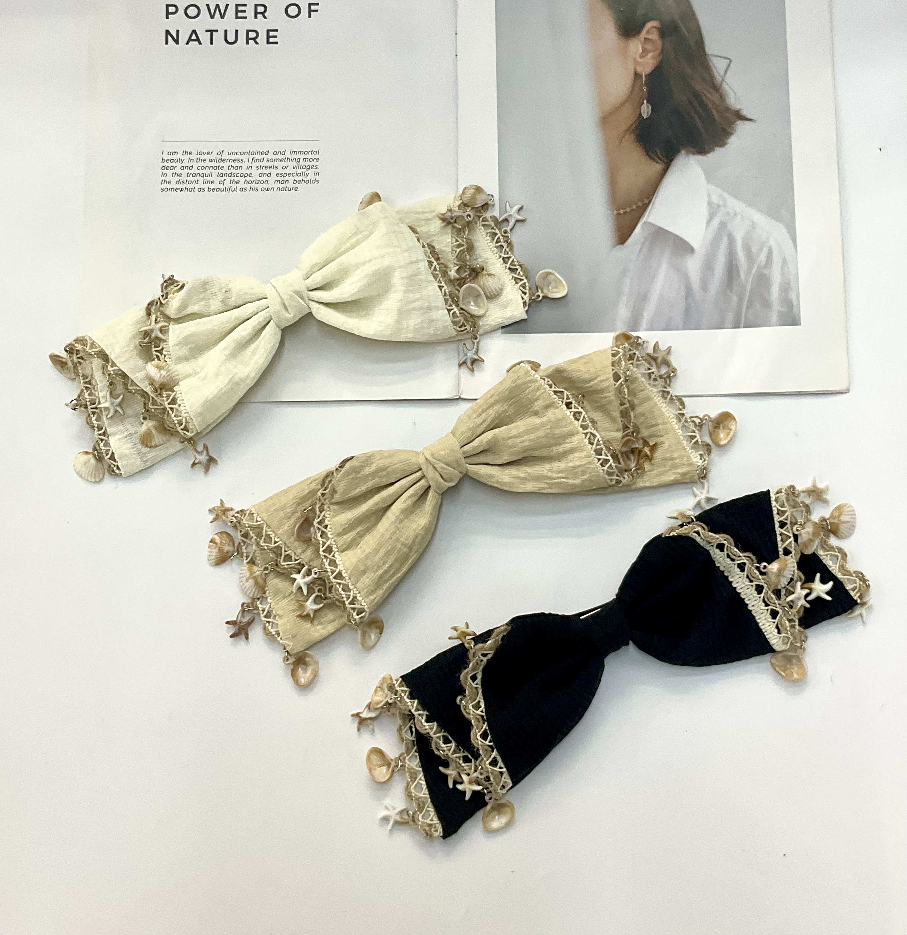 The "National Trend" series features simple diamond-dot BB clips, scratch-off clips, fashionable and versatile hair clips, and exquisite hair accessories for women Item Picture