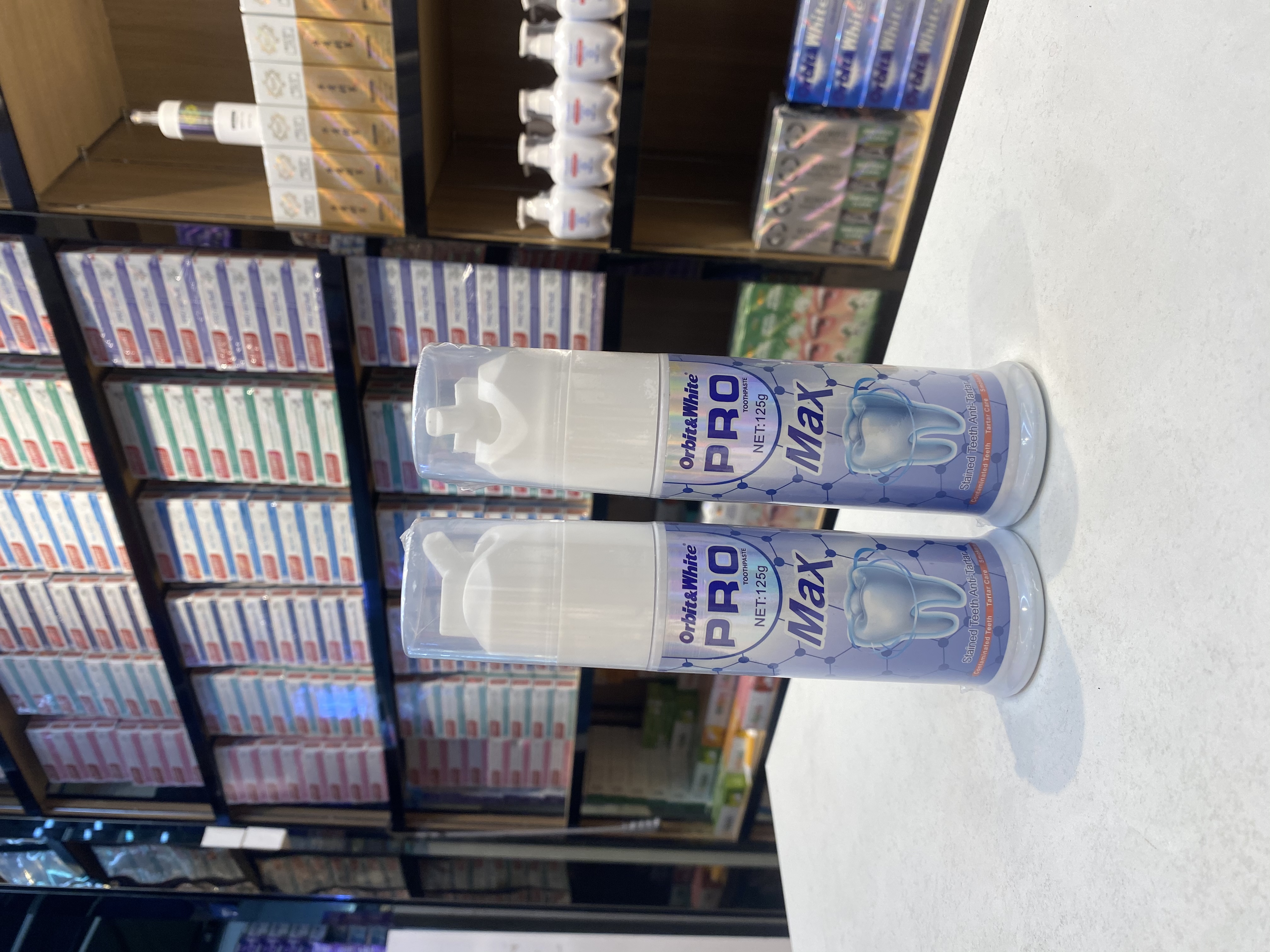 舒适抗敏感牙膏120g 温和清洁 保护牙釉质 清新口气 专业护理白底实物图