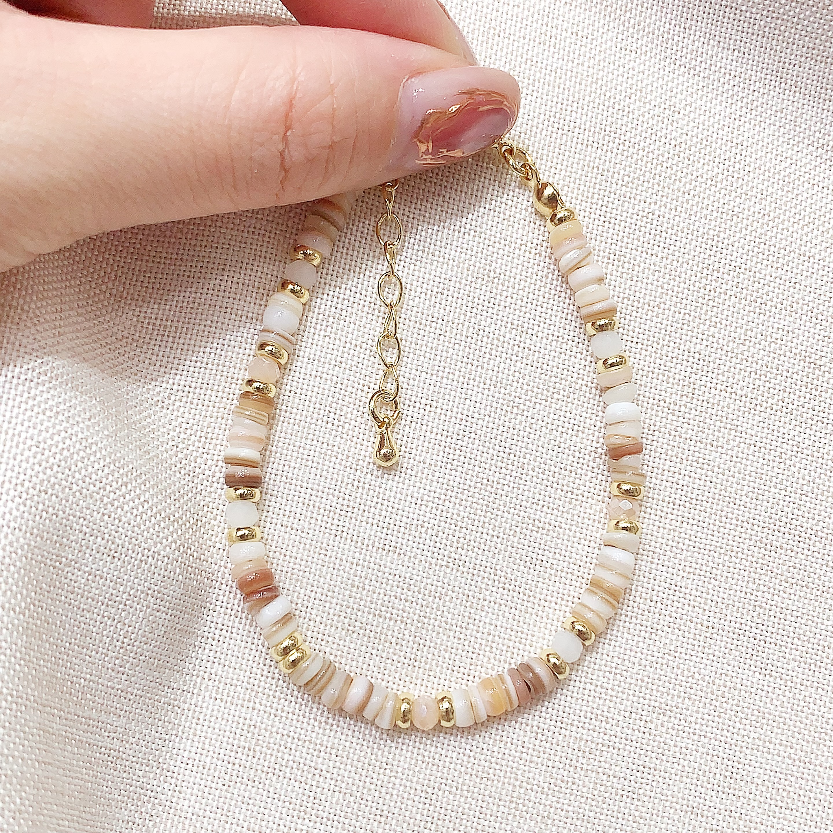 小众不撞款 天然贝壳手链 金珠穿插 自带松弛感手串详情图4