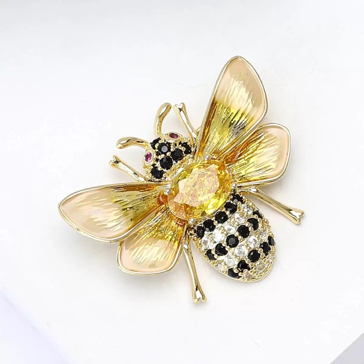 New fashionable and cute copper zircon bee brooch, a best-selling exquisite women's suit coat brooch accessory detail image 5