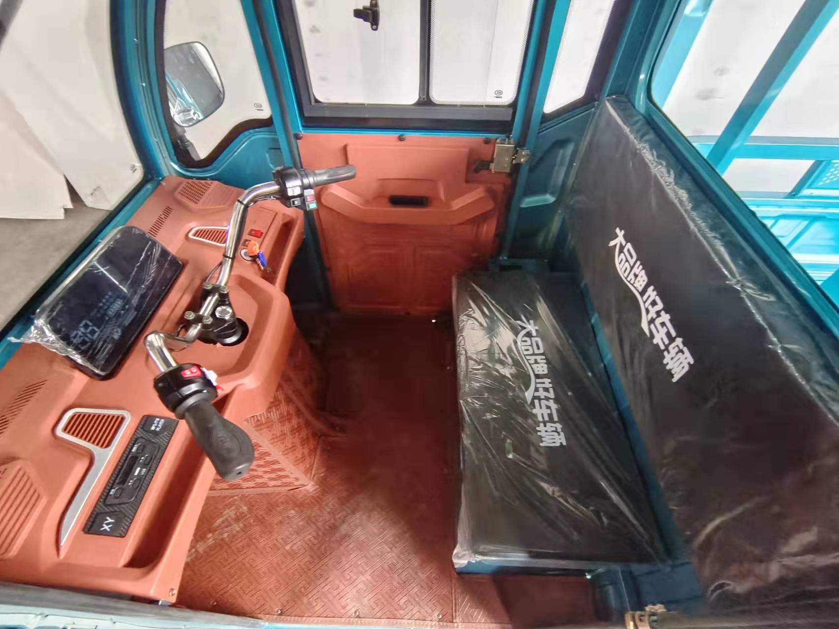 Tranvía de batería tenenergy vehículo de cilindro especial de tres ruedas scooter eléctrico pequeño triciclo de mano de obra para ancianos con cobertizo triciclo eléctrico de carga de carga de tracción de carga de tres ruedas Specification image