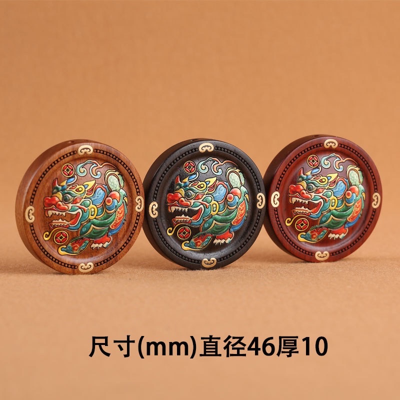 Wholesale of rosewood, Australian rosewood, carved and painted PI Xiu accessories, Chenguibao handicrafts, gifts and accessories from the factory details Picture