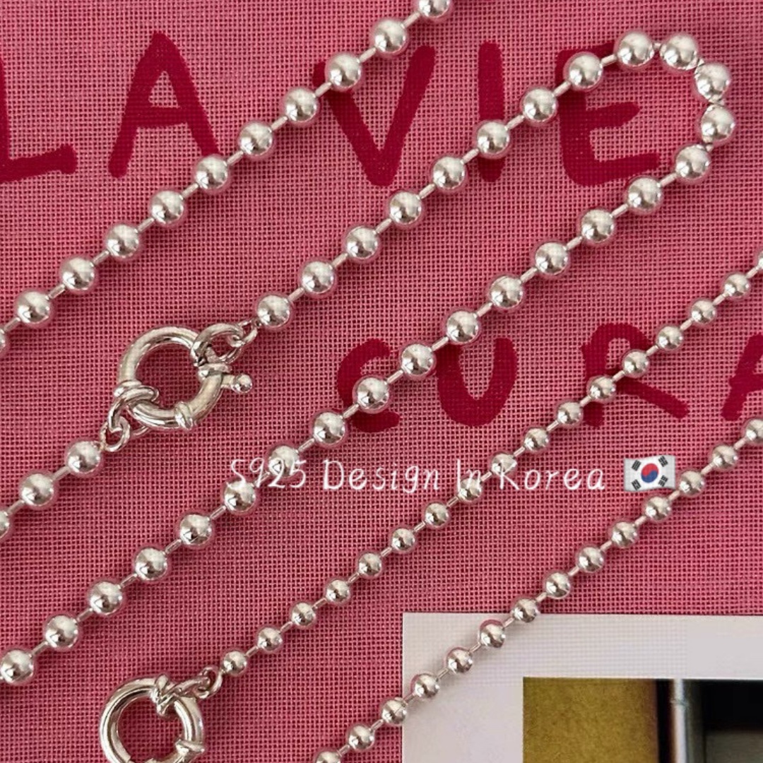 Pearl necklace, ladies' silver jewelry, exquisite and elegant pearl pendant, high-end and elegant neckchain, gift necklace, necklace, necklace Application Scenario