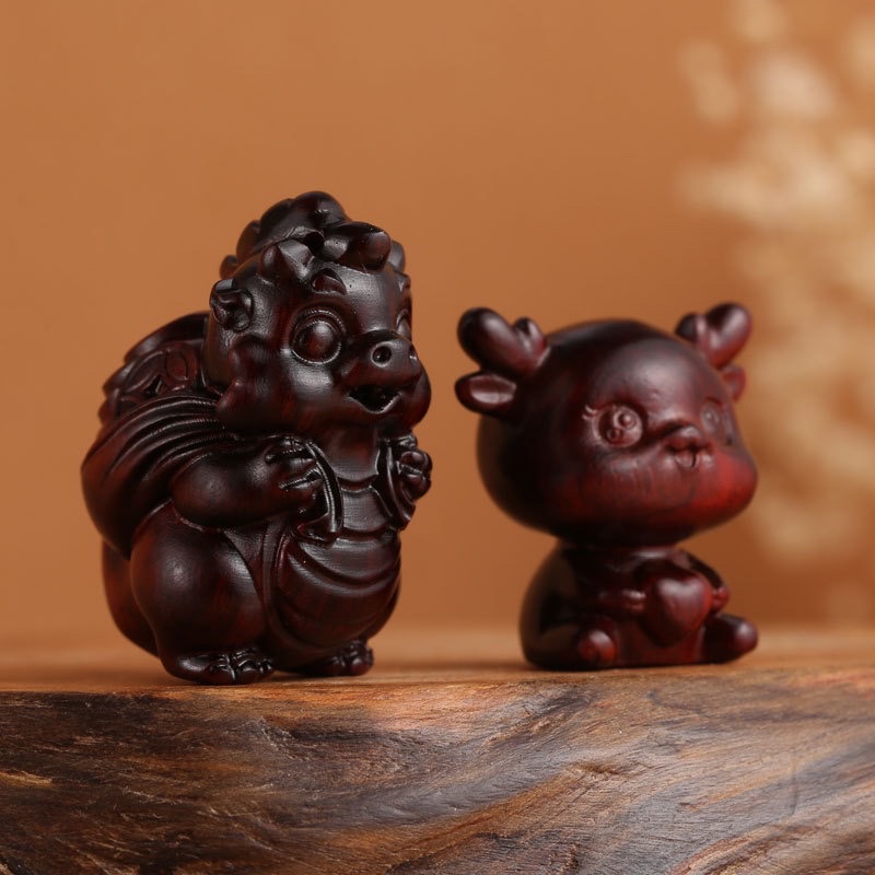 厂家批发紫檀雕刻龙年龙宝宝DIY饰品工艺品礼品配件义乌小商品