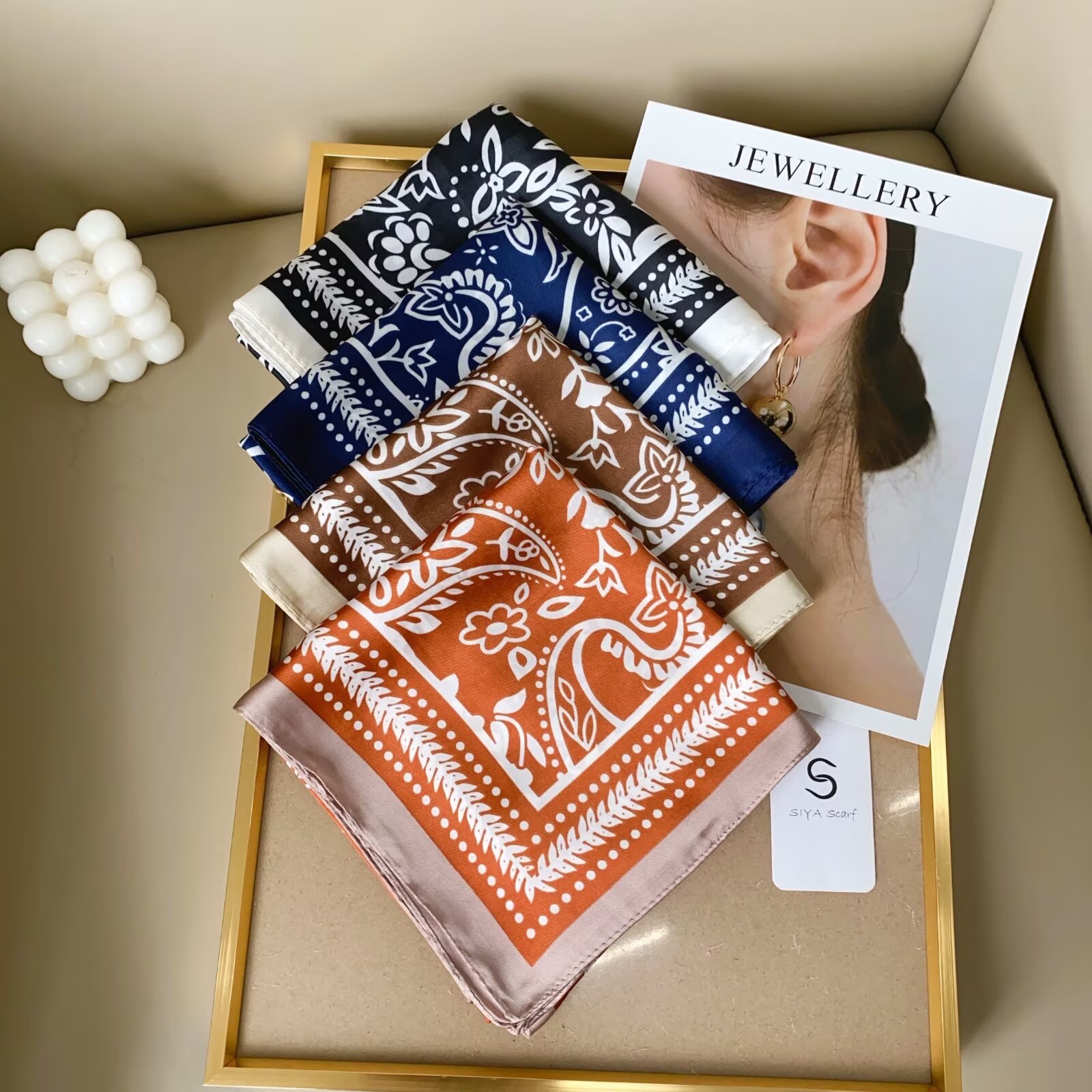 小方巾阿拉伯风丝绸头带 小丝巾 时尚轻薄透气白底实物图