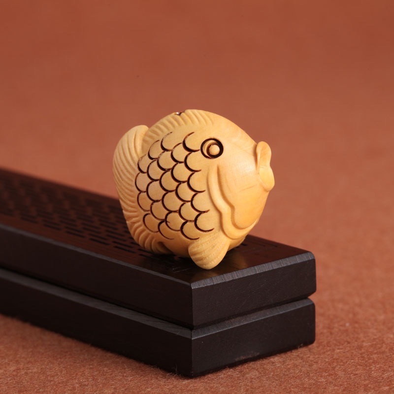 Wholesale boxwood carvings, annual surplus, DIY accessories, keychains, ornaments, pendants, Yiwu small commodities detail image 2