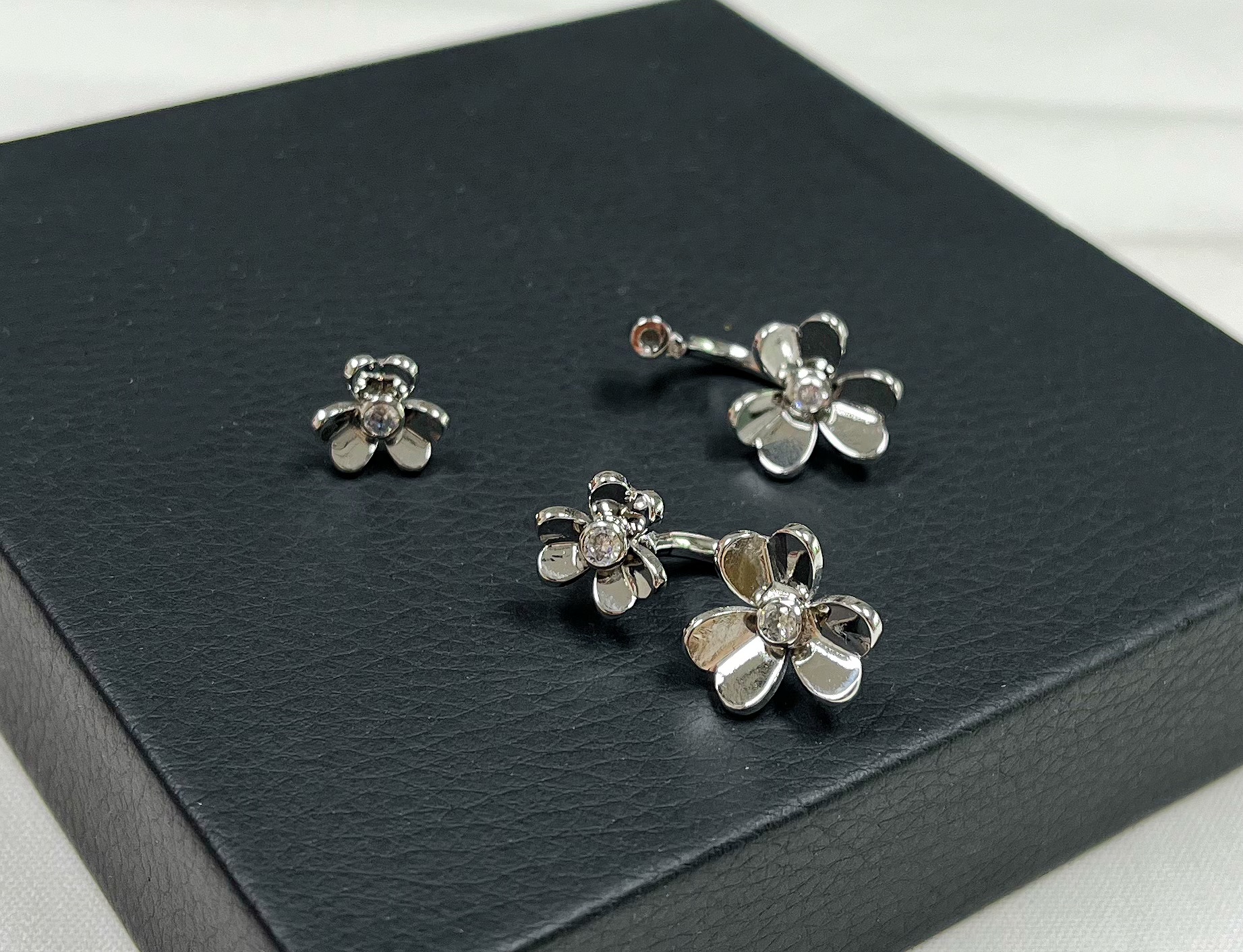 韩版时尚简约高级感花卉两戴式🉑拆卸幸运草耳环 全铜定制耳饰 戒指