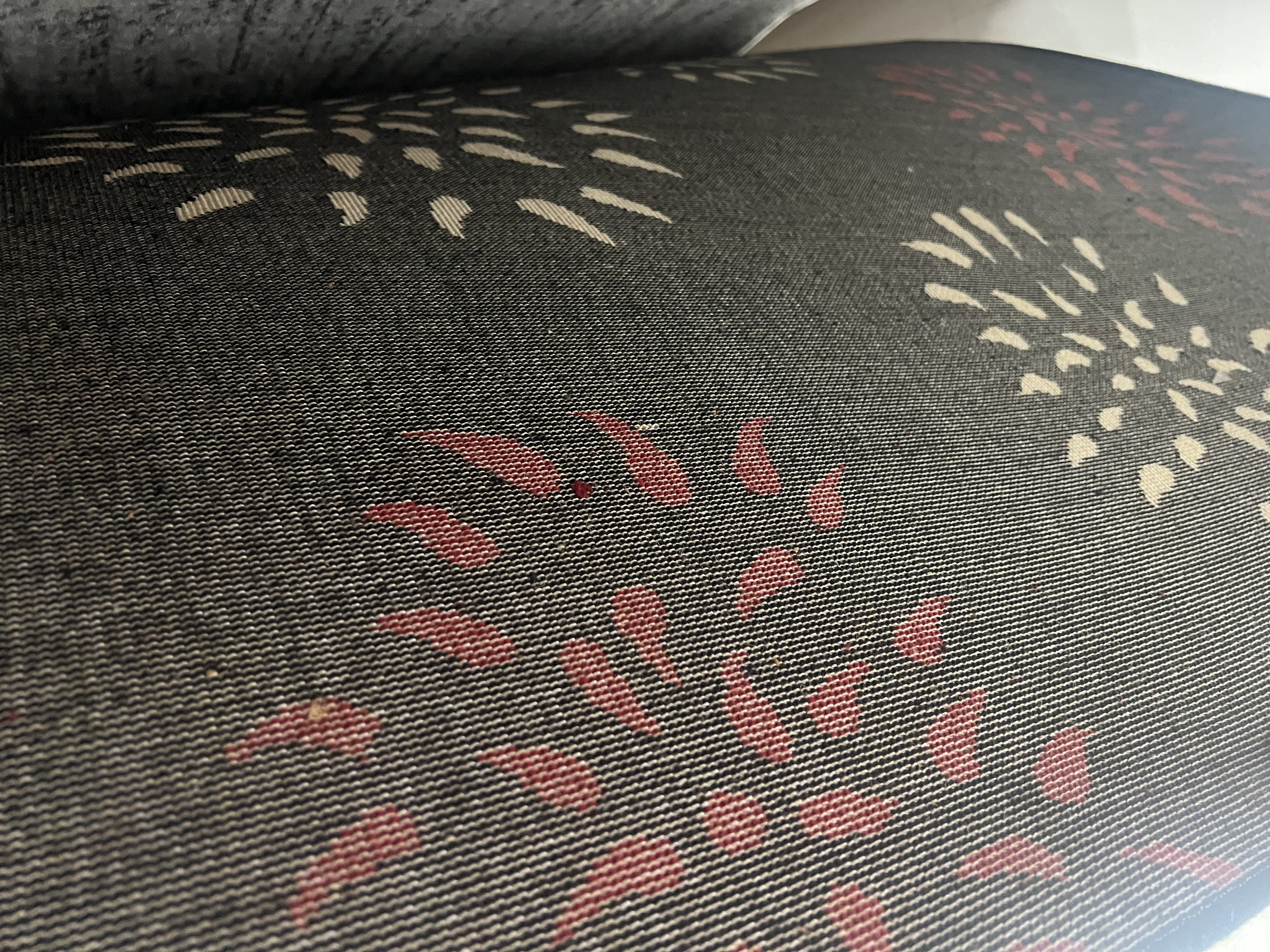 烟花地毯
尺寸160×230cm 产品图