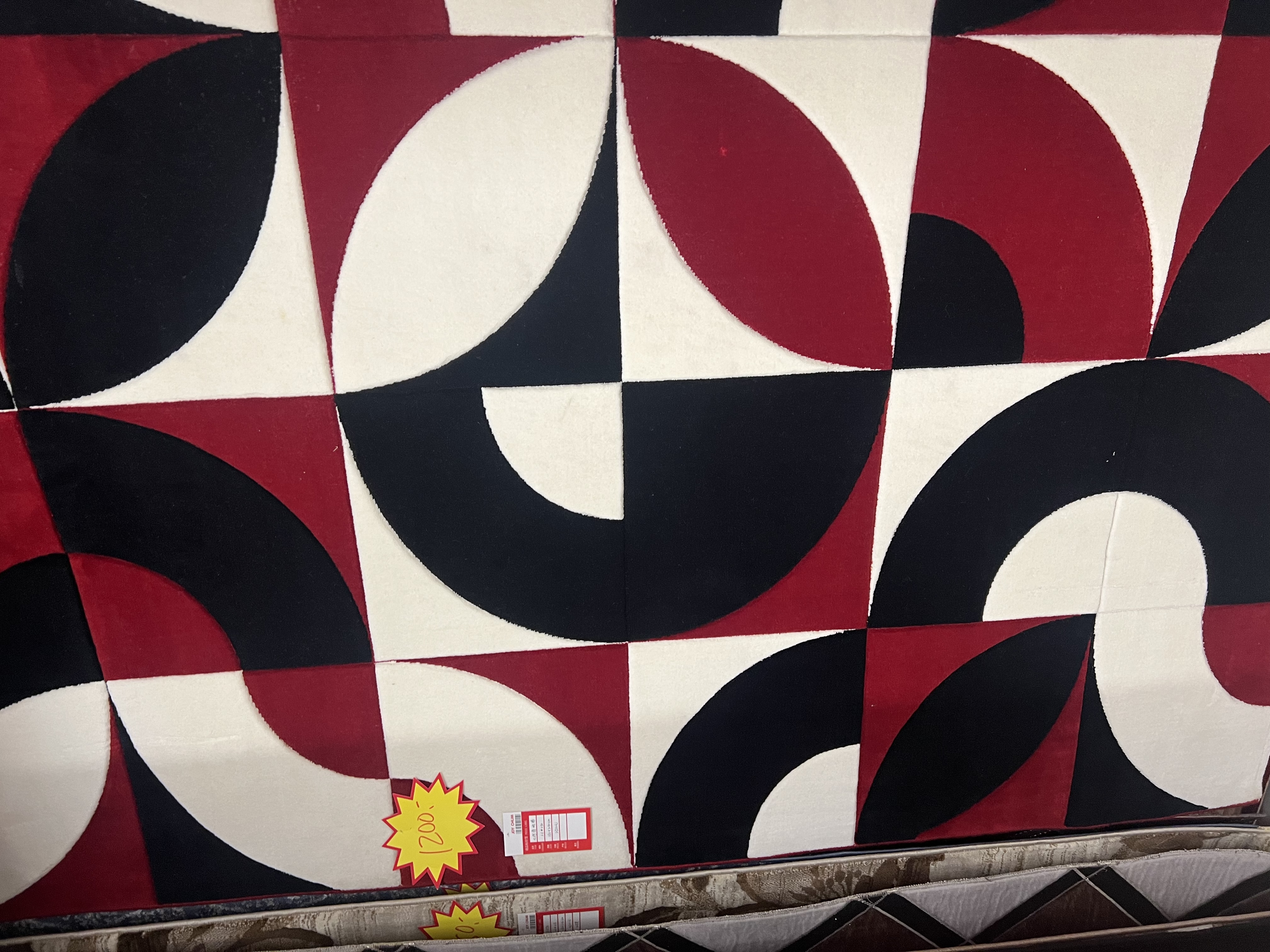 几何图案地毯
尺寸160×230cm 