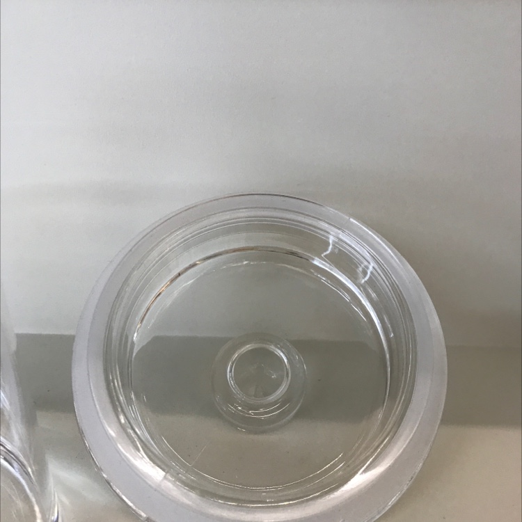 Acrylic medium-sized round sealed can, 10.5*15cm Specification image