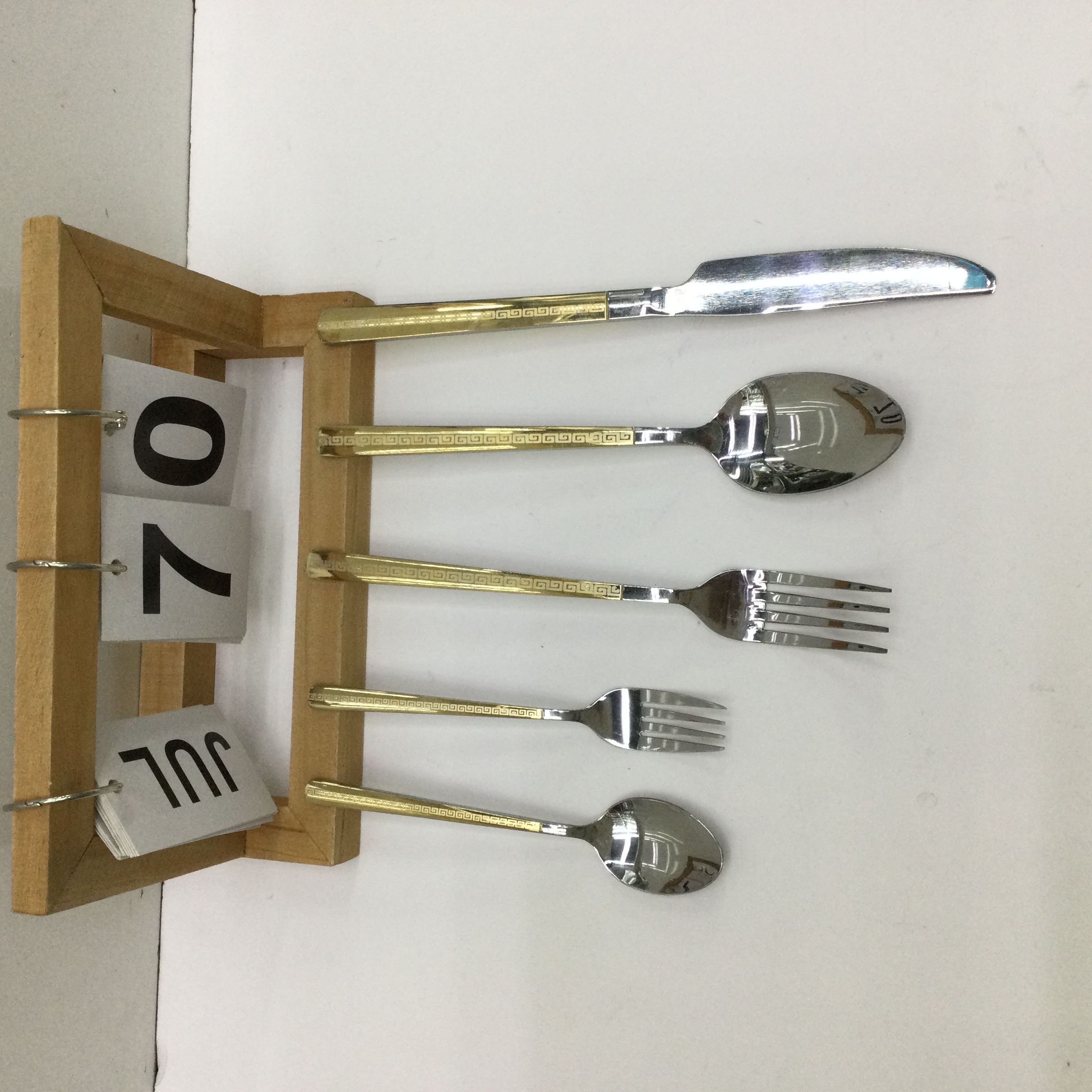 餐具勺子