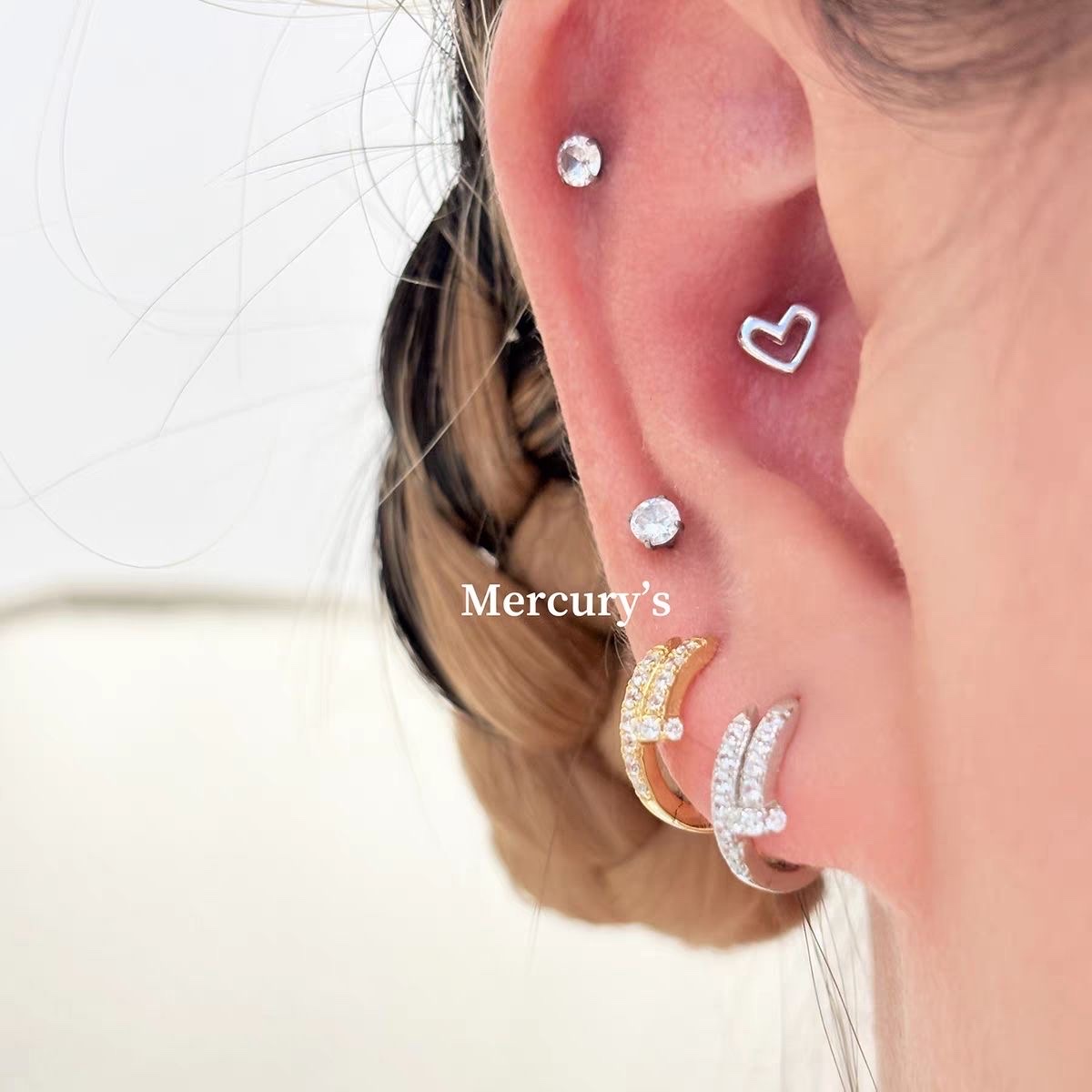 925 Silver ear rings, fashionable and elegant for women, anti-allergy ear buckles, new Korean version earrings, 459 accessories, earrings, earrings, stud accessories Application Scenario