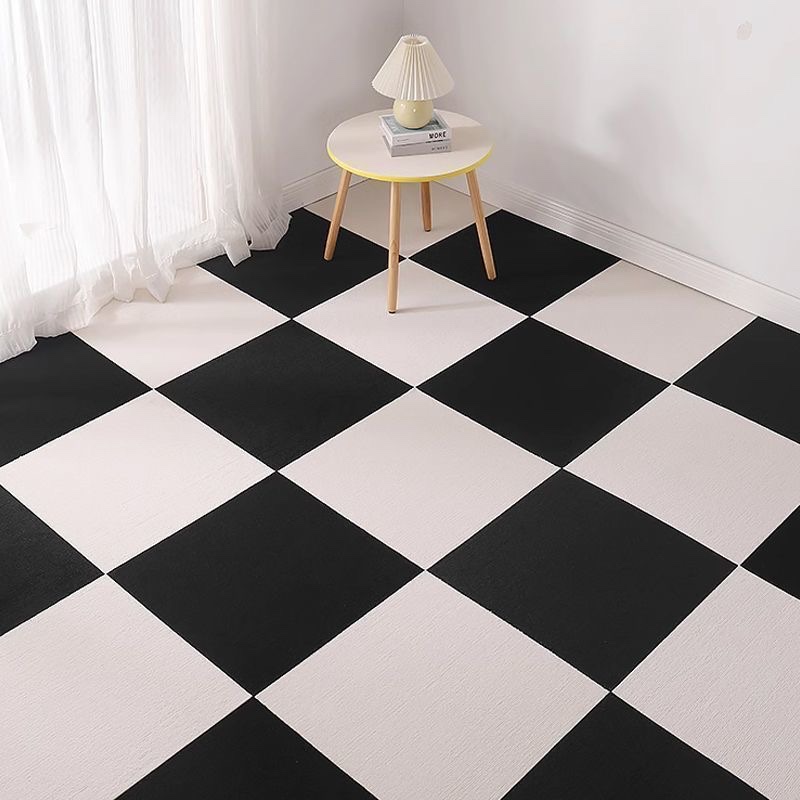 The fully laid silent floor mat is self-adhesive, the entire living room is covered with a blanket without adhesive, and the cream-style bedroom is fully covered with floor MATS detail image 3