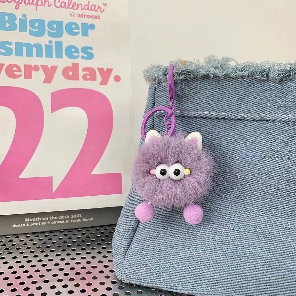 开学礼耳朵小精灵毛绒可爱钥匙扣卡通书包红黄眼超萌情侣闺蜜挂件香水饰品包包挂饰钥匙扣萌萌可爱白底实物图