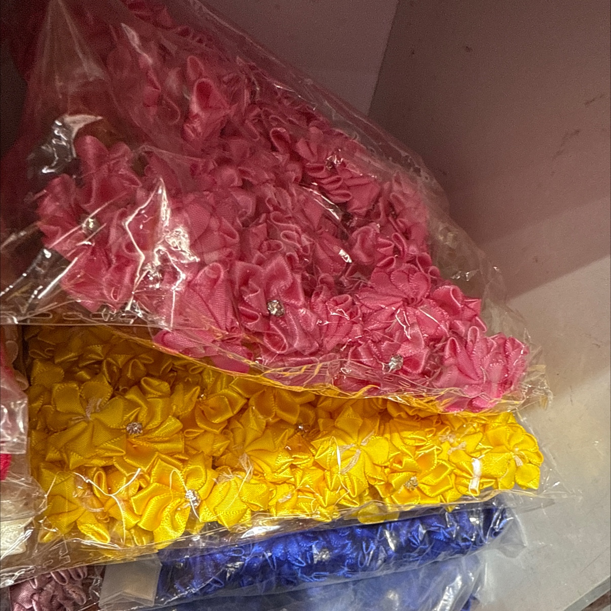 手缝小花头饰配件diy发饰服装辅料配件厂家白底实物图