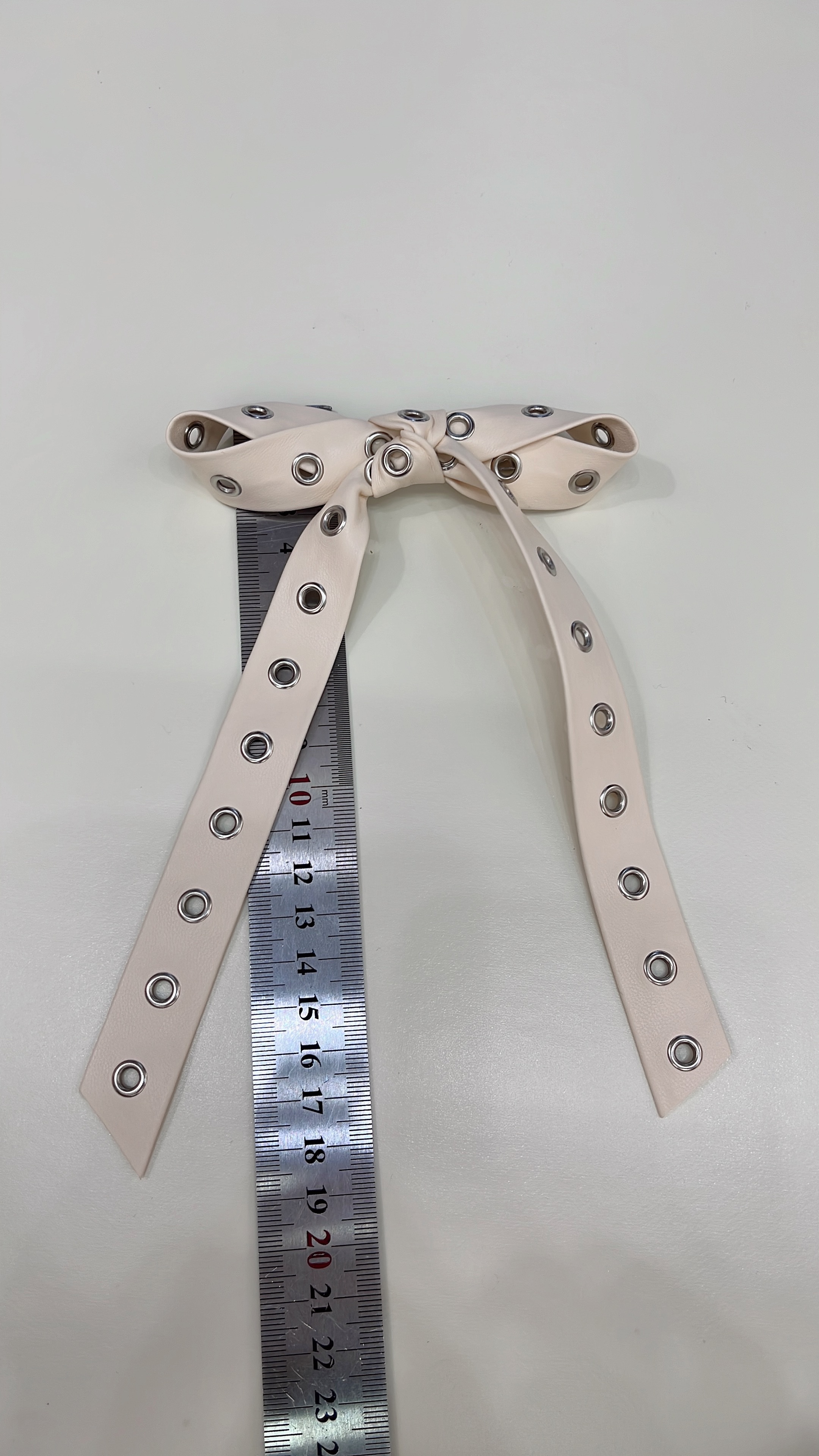 European and American style individual fashion trend bestseller punk style leather bow 🎀 hairpin details Picture