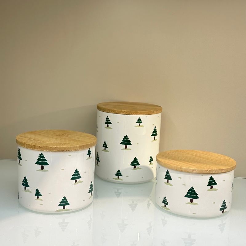 Kindergarten candy organization, small jar storage, desktop snack storage box, plastic transparent lid sealed jar, high appearance level glass sealed jar, foreign trade European-style glass lid Application Scenario