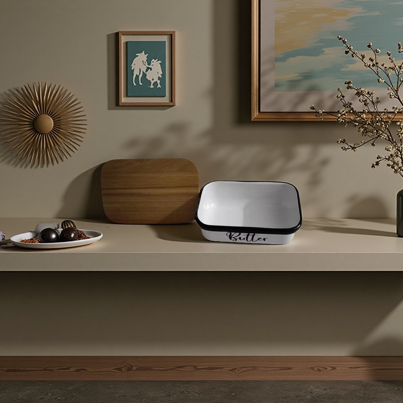 居家日用必需品餐饮生鲜镀锌铁材质牛油保鲜盒白底实物图