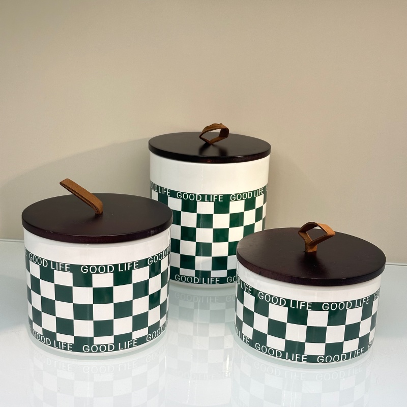 Kindergarten candy organization, small jar storage, desktop snack storage box, plastic transparent lid sealed jar, high appearance level glass sealed jar, foreign trade European-style glass lid pic 1