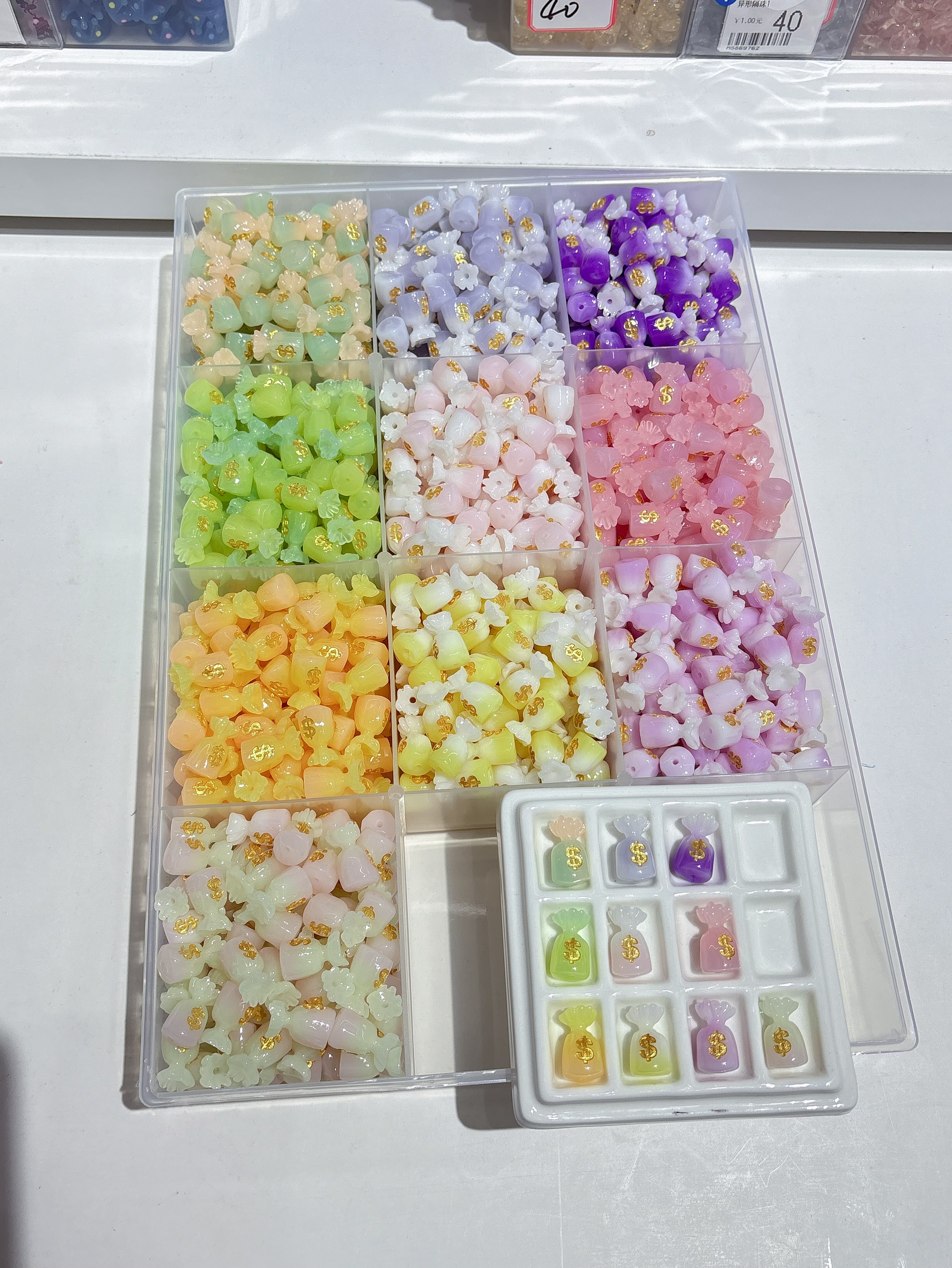 韩国胶福袋多巴胺配色 手机链DIY 串笔钥3123123匙扣批发萌粒汽车摆件食玩冰箱贴跨境创意摆件可爱萌趣车内装饰礼品详情3
