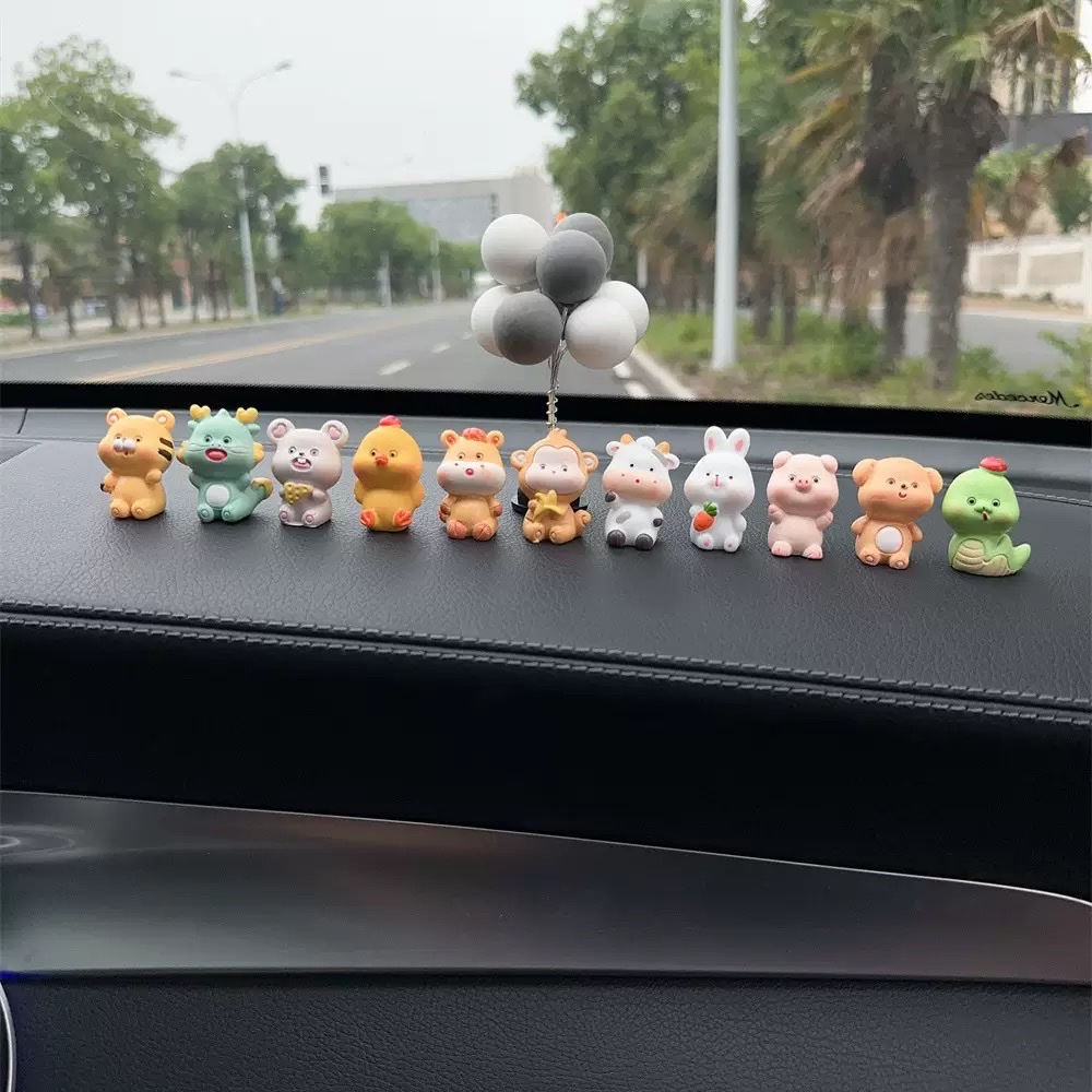 汽车摆件小巧可爱男女通用车内饰品装饰品汽车饰品摆件
