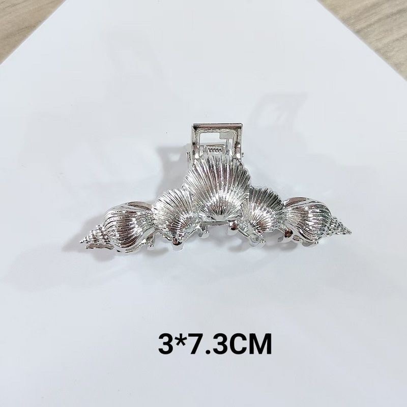 New high-end style bangs with metal shell and conch alloy headwear for spring and summer detail image 11