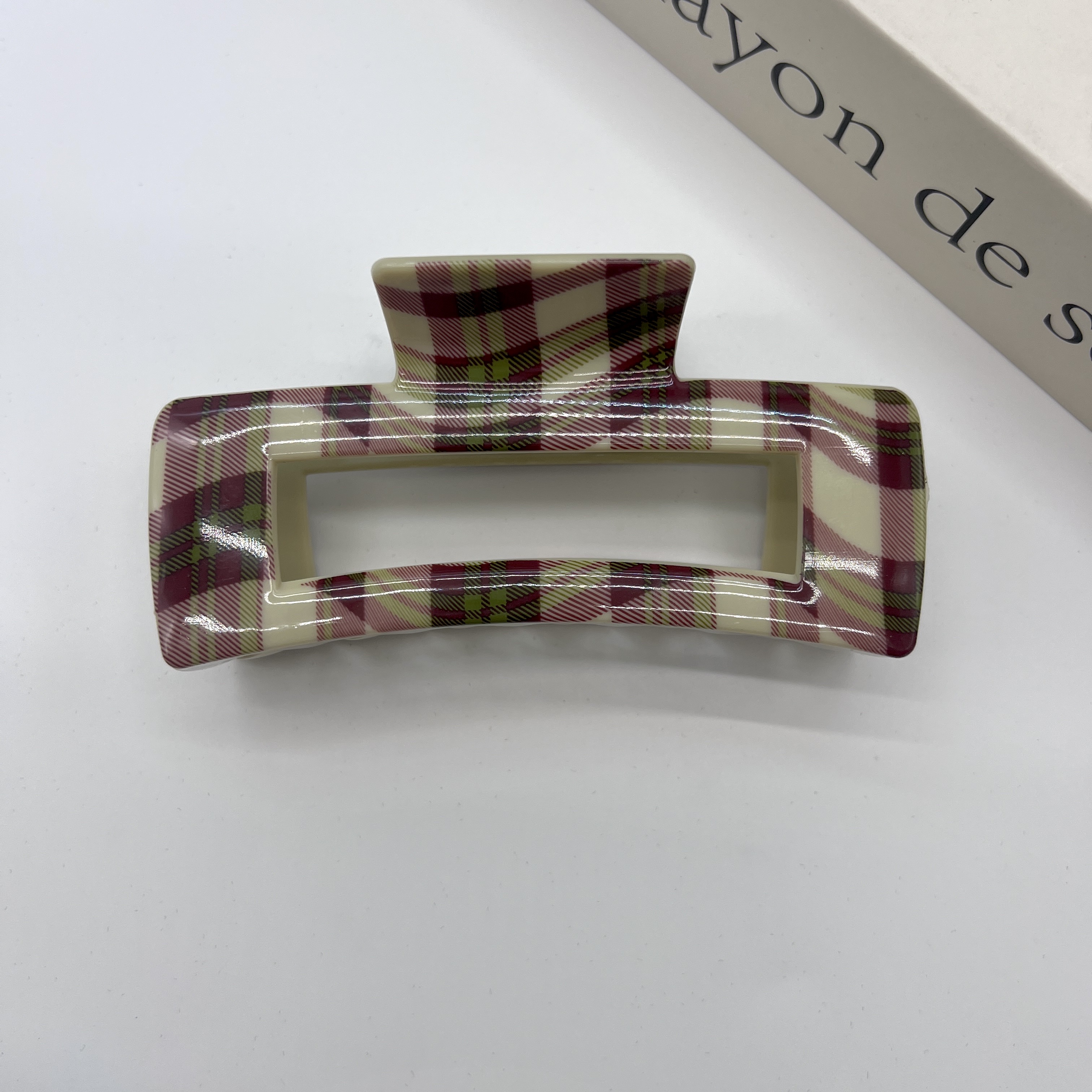 Laid-back Christmas color red and green checkered large grabber 2025 new niche updo shark clip hair accessory for women detail image 9