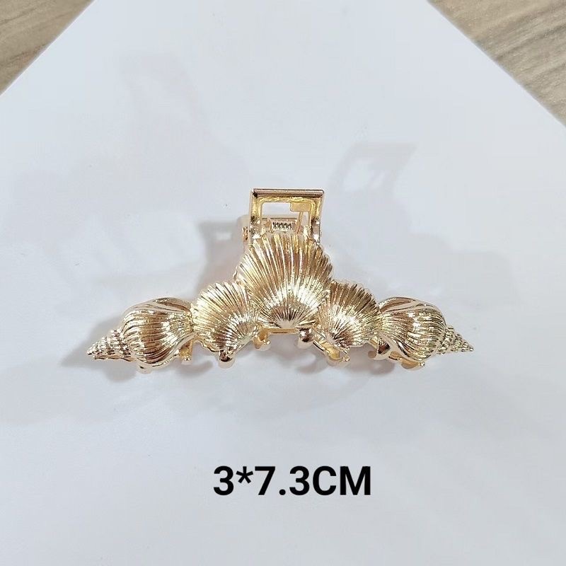 New high-end style bangs with metal shell and conch alloy headwear for spring and summer detail image 8