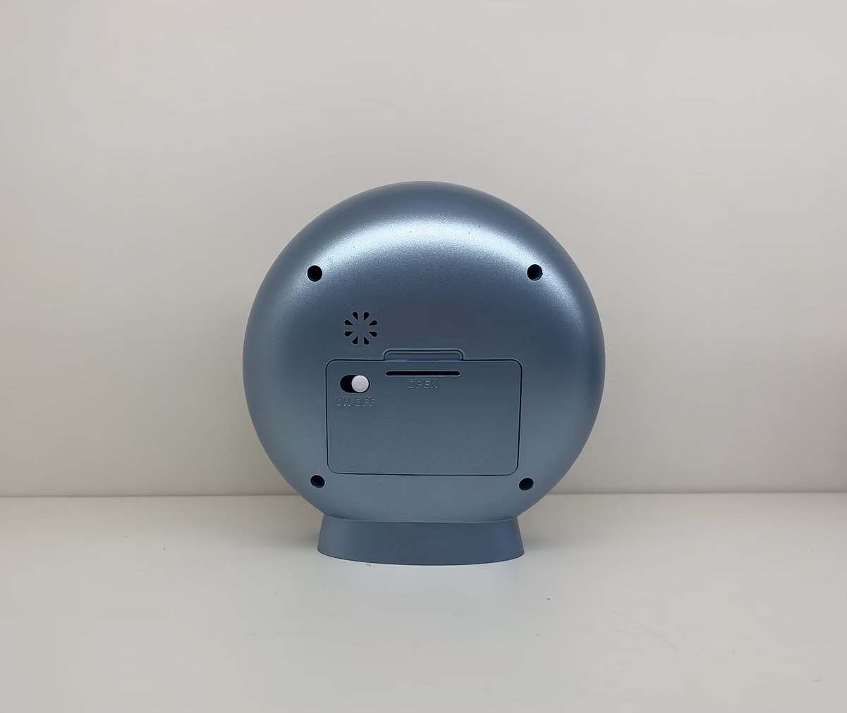 8039 circular silent second-scanning and BiBi sound alarm clock detail image 10