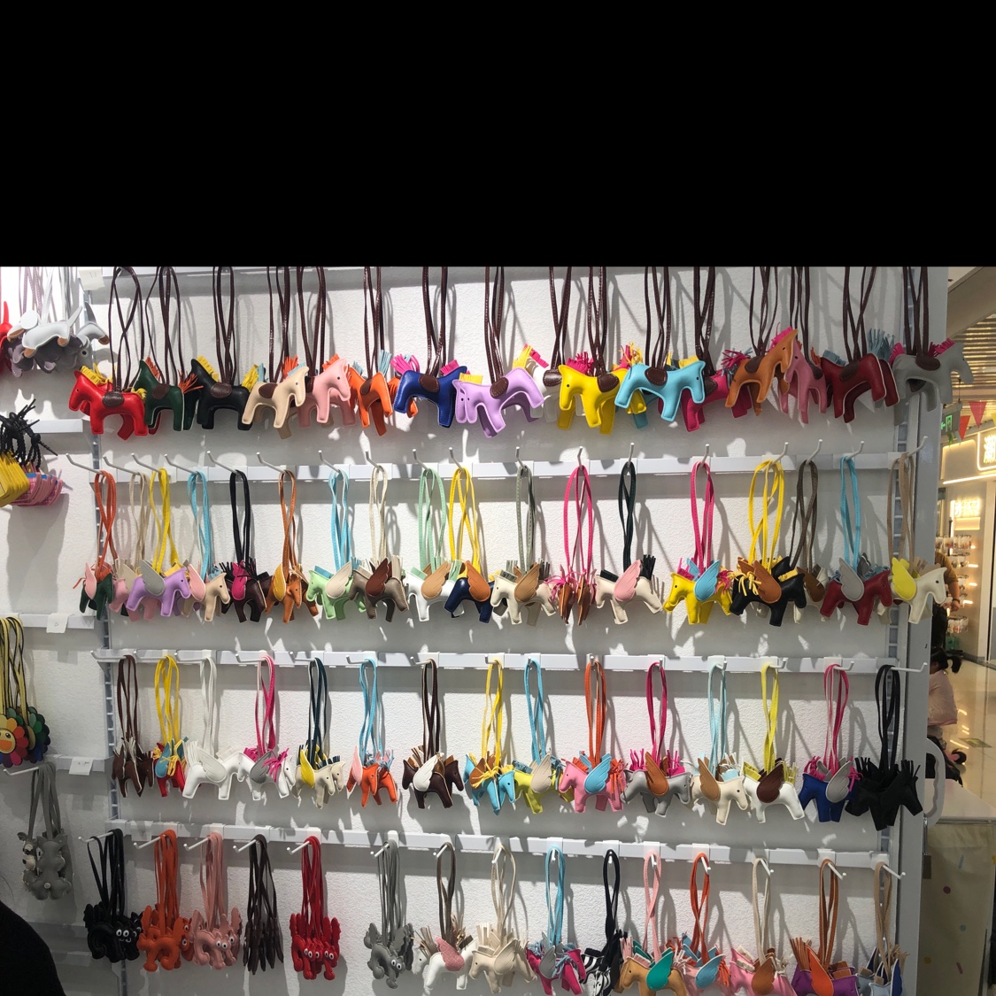 Children's clothing pendants and accessories are single-sided Specification image