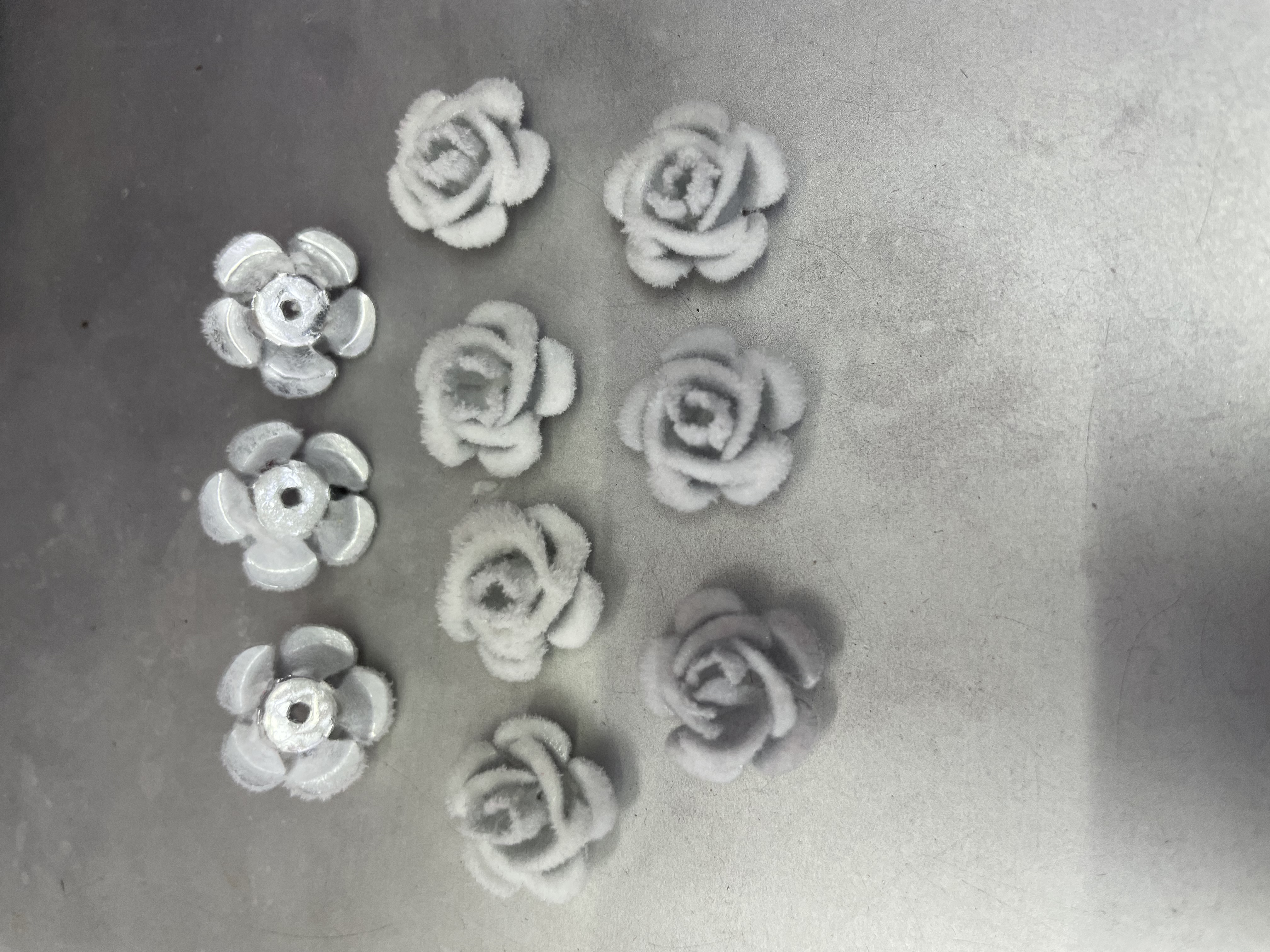 15mm aluminum flower flocking, single-sided white