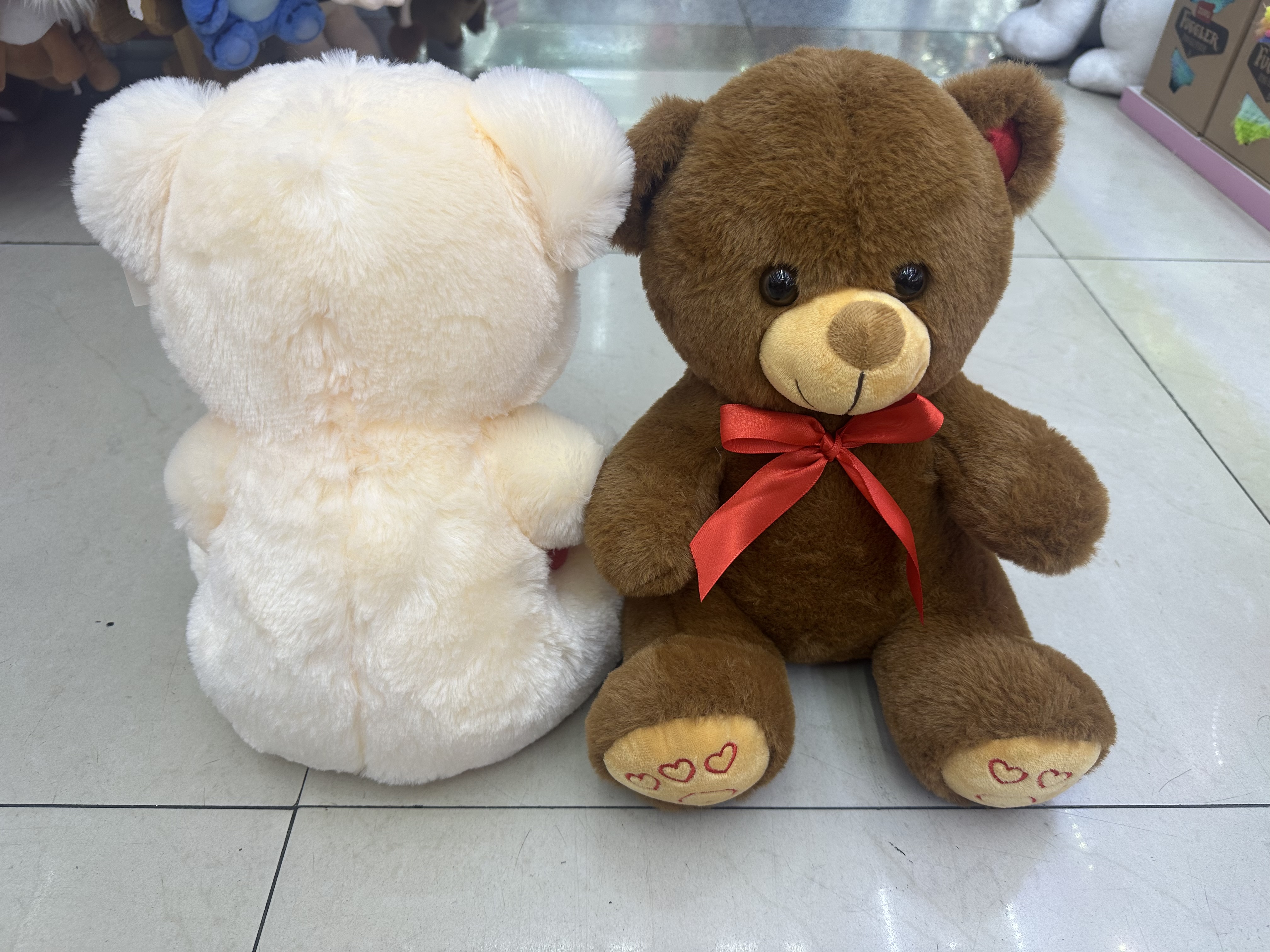 820-1领结熊毛绒玩具