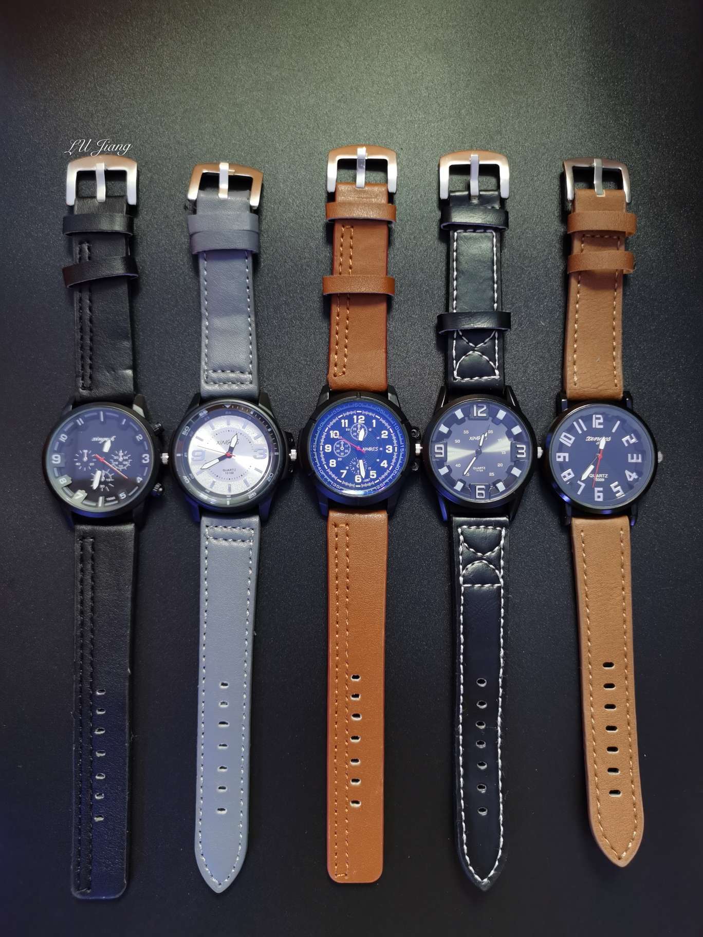 Quartz watches are classic, elegant and fashionable. Men's watches and adult watches are selling well