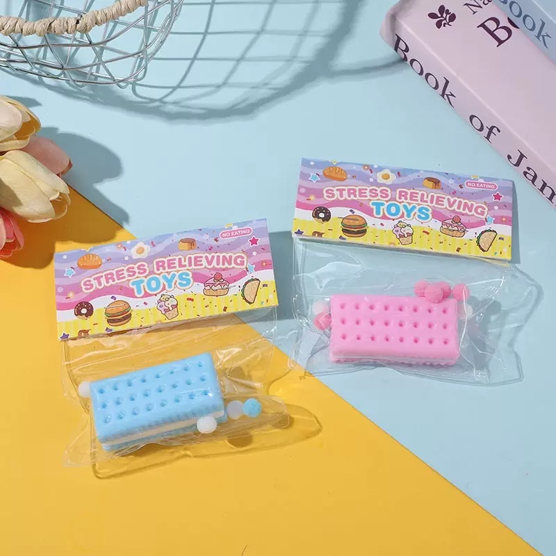 创意夹心饼干捏捏乐网红爆款仿真食玩发泄解压慢回弹儿童玩具批发