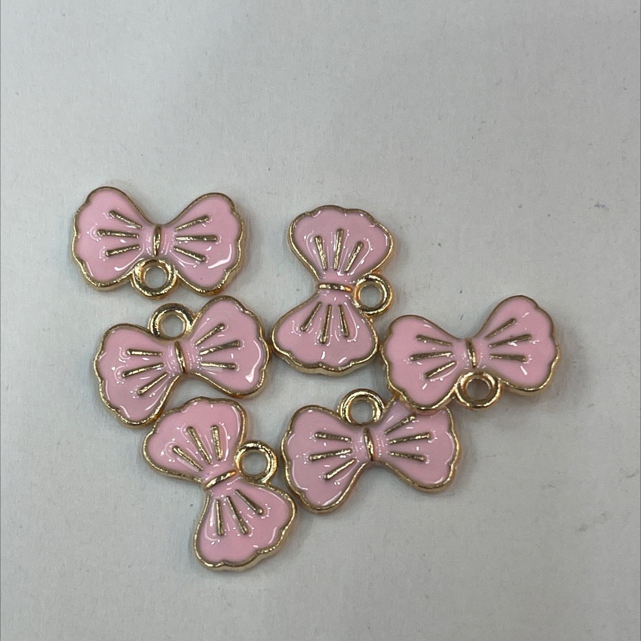 钥匙扣挂件，项链配件，手链配件，发饰挂件白底实物图