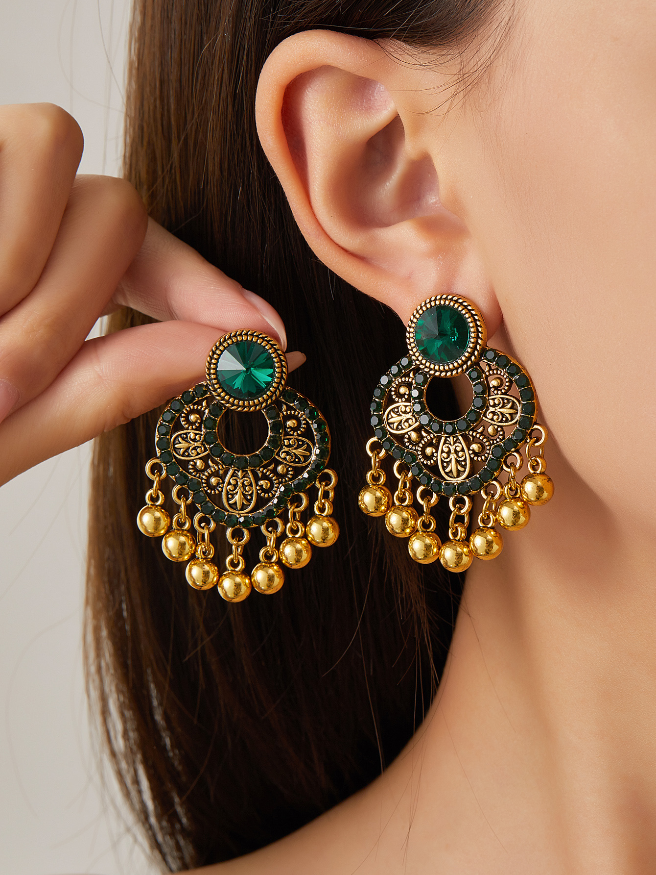 跨境热卖一对时尚复古波西米亚印度风珠子流苏女士金属耳钉适合各种时尚派对佩戴日常佩戴节日佩戴女士时尚礼品耳饰耳钉