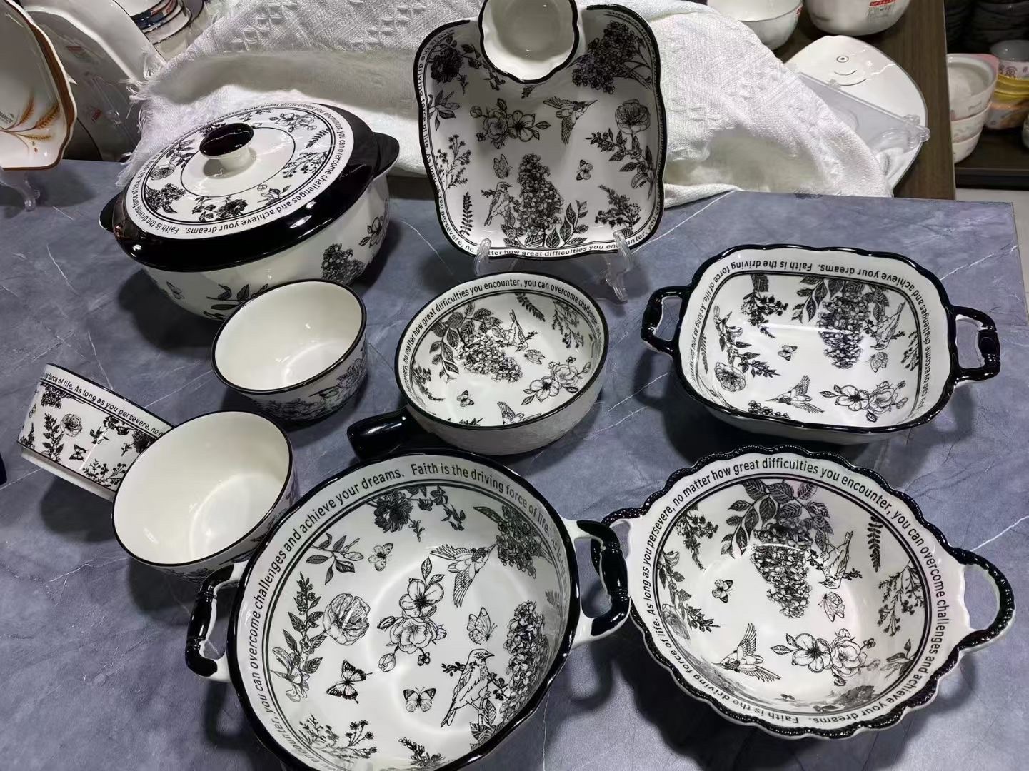 方圆陶瓷黑色印花系列餐具详情图10