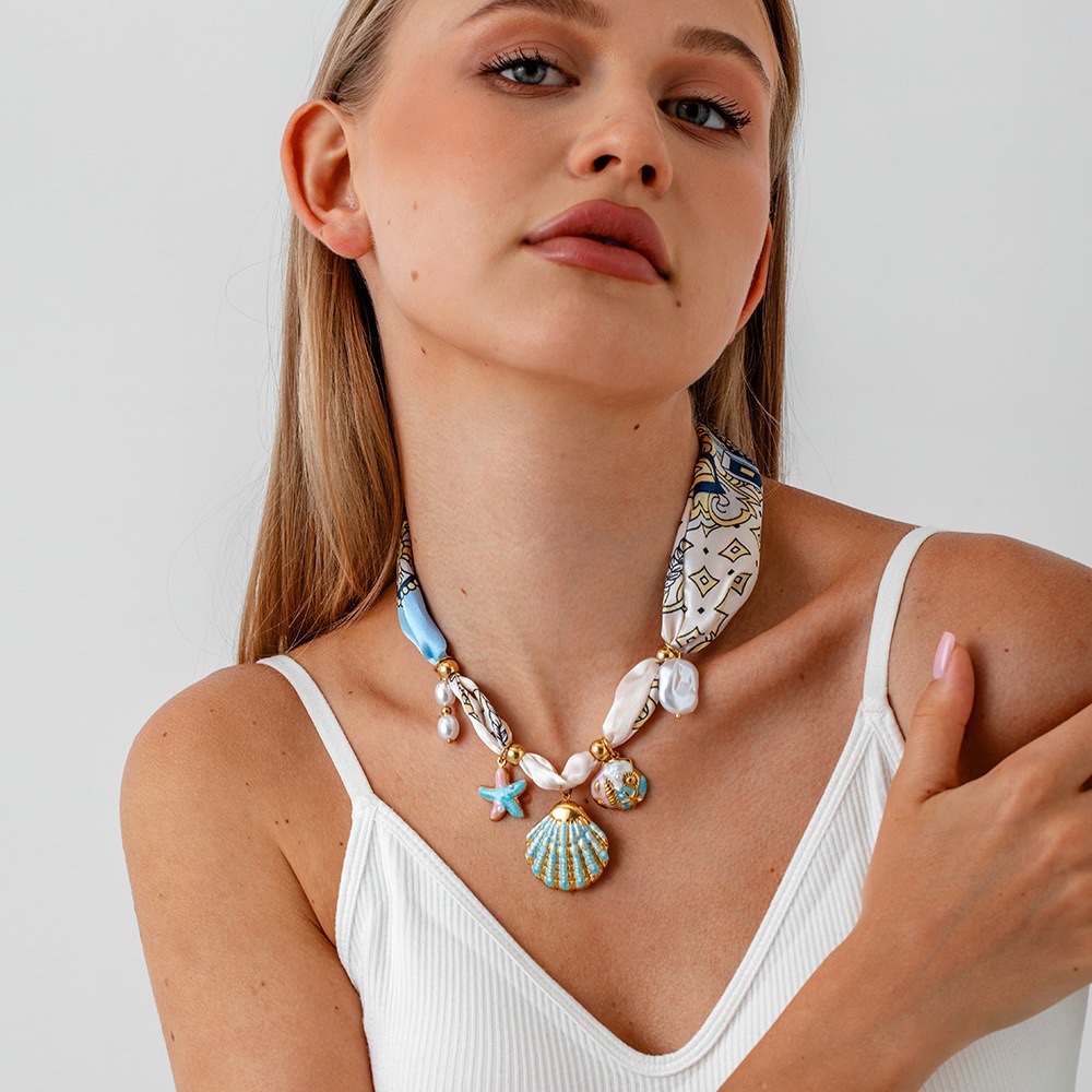 European and American niche light luxury pearl shell starfish silk scarf necklace, ocean-style scarf and necklace, Bohemian accessories, stainless steel necklace and silk scarf detail image 6